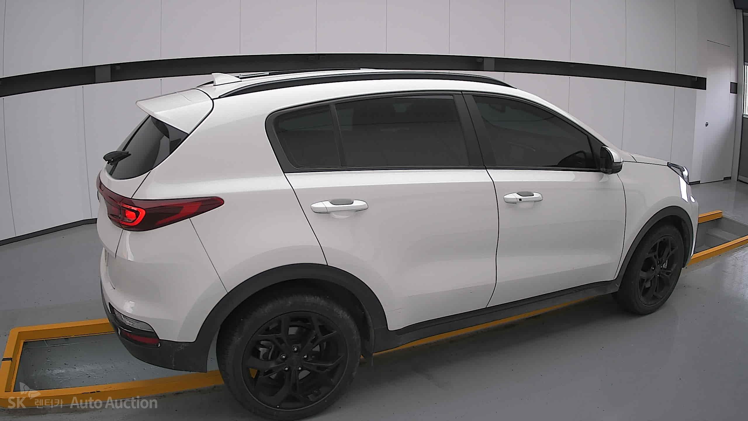 2022 - kia sportage