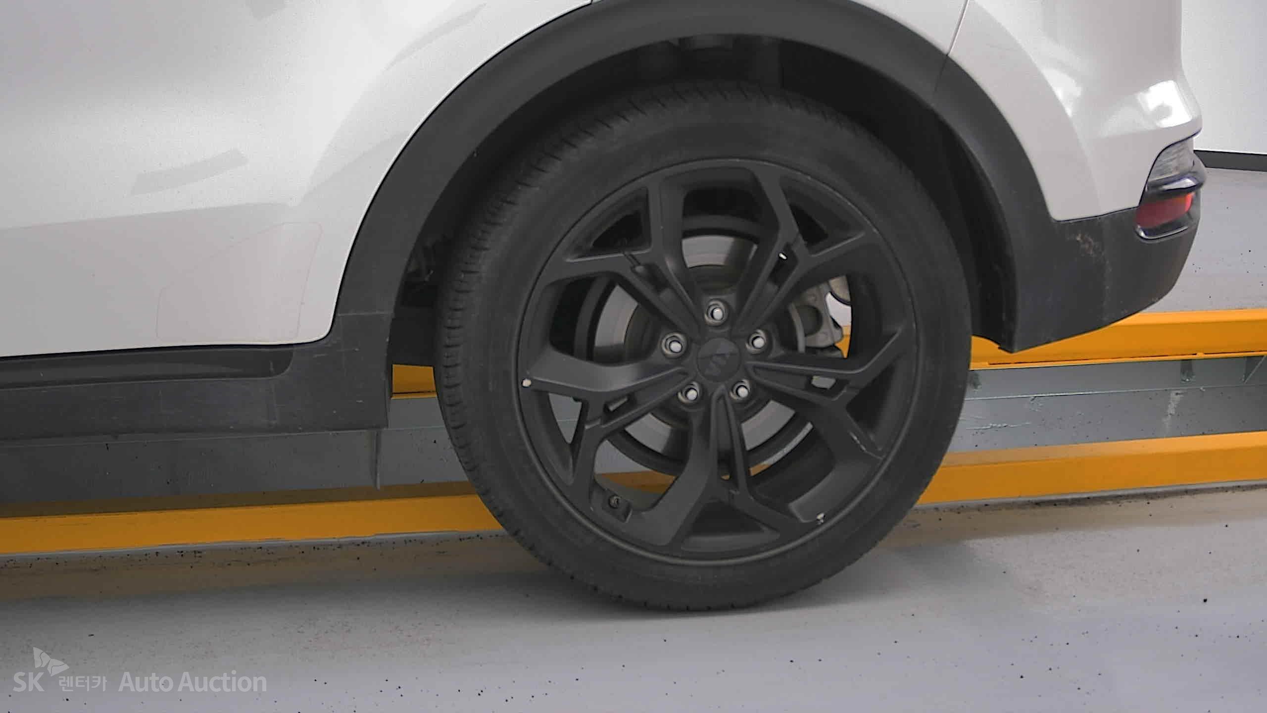 2022 - kia sportage