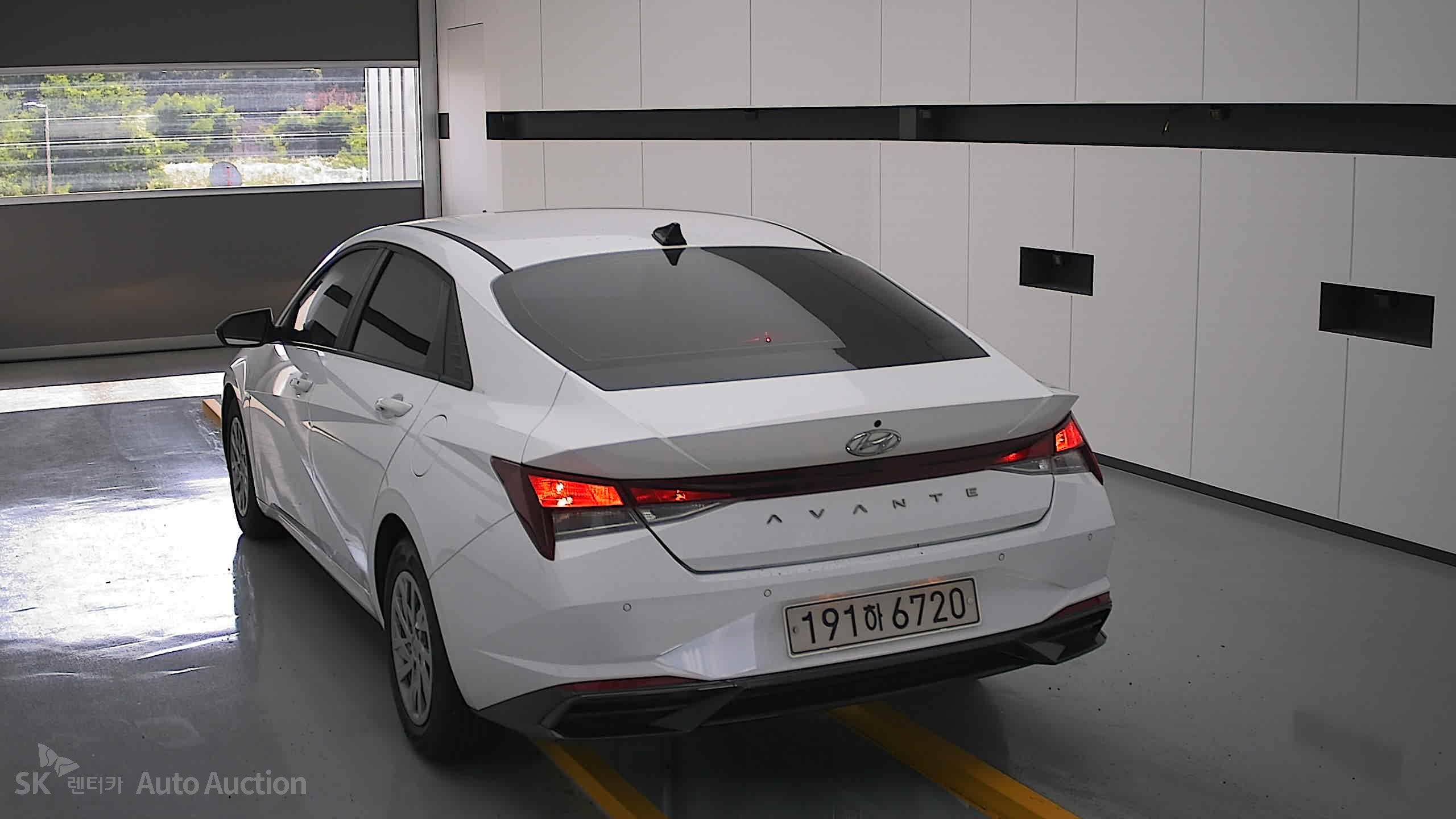 2022 - hyundai avante