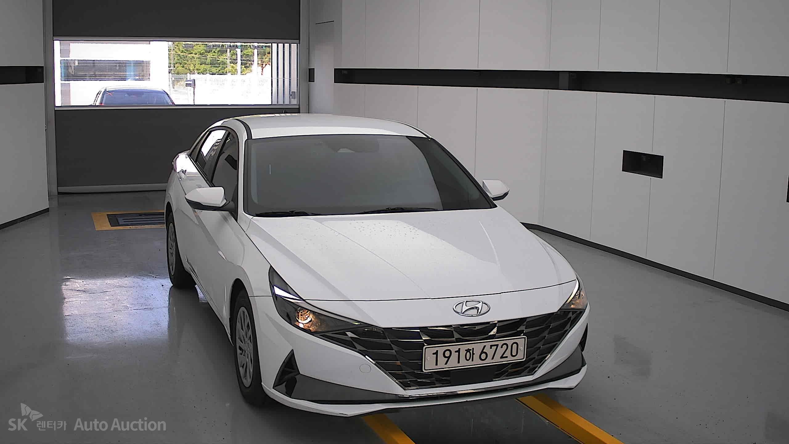 2022 - hyundai avante