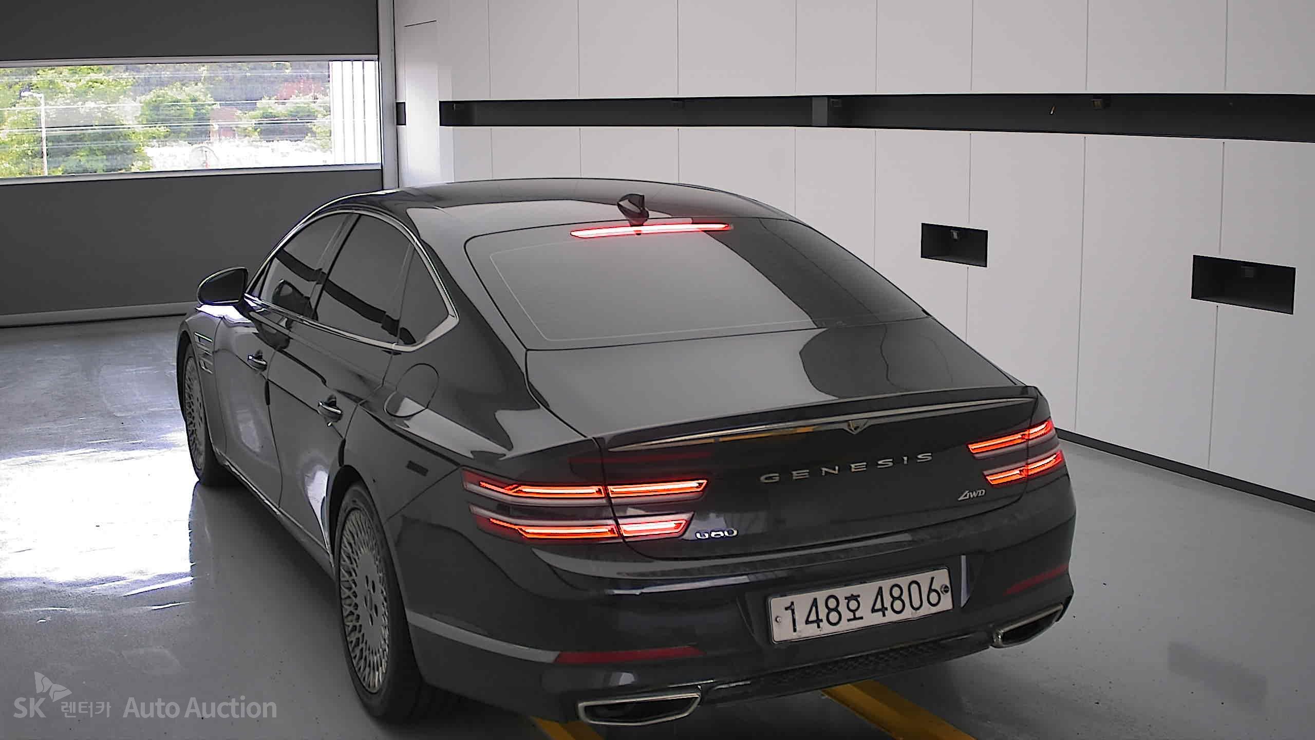 2021 - genesis g80