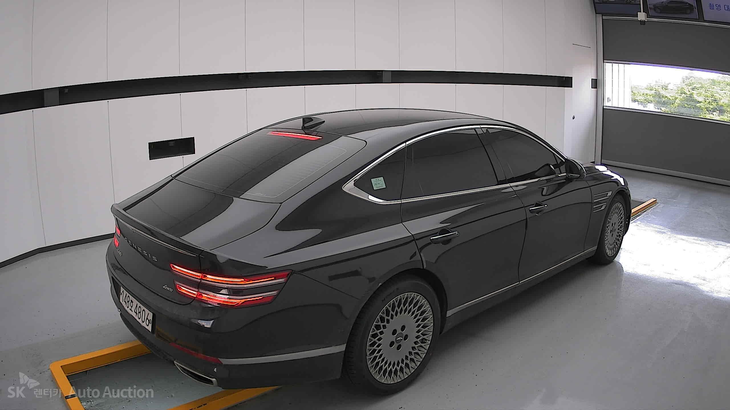 2021 - genesis g80