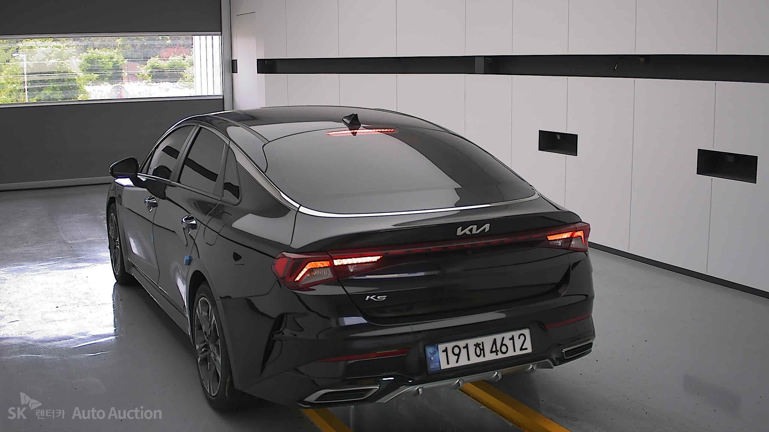 2022 - kia k5