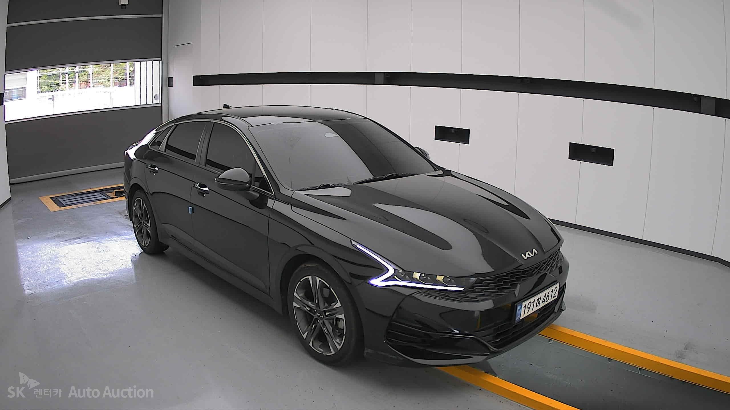 2022 - kia k5