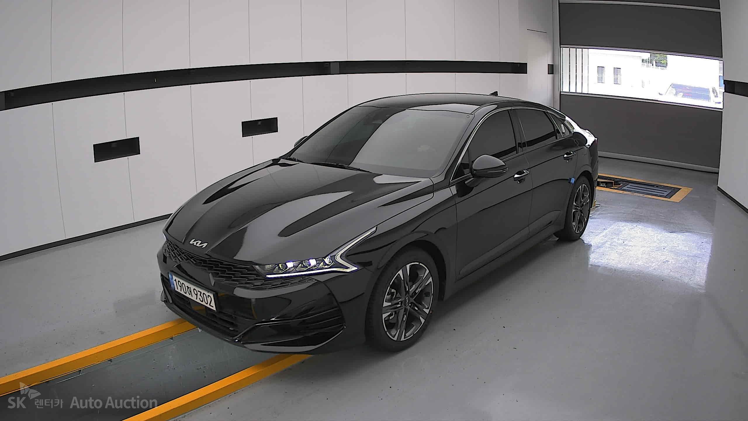 2023 - kia k5