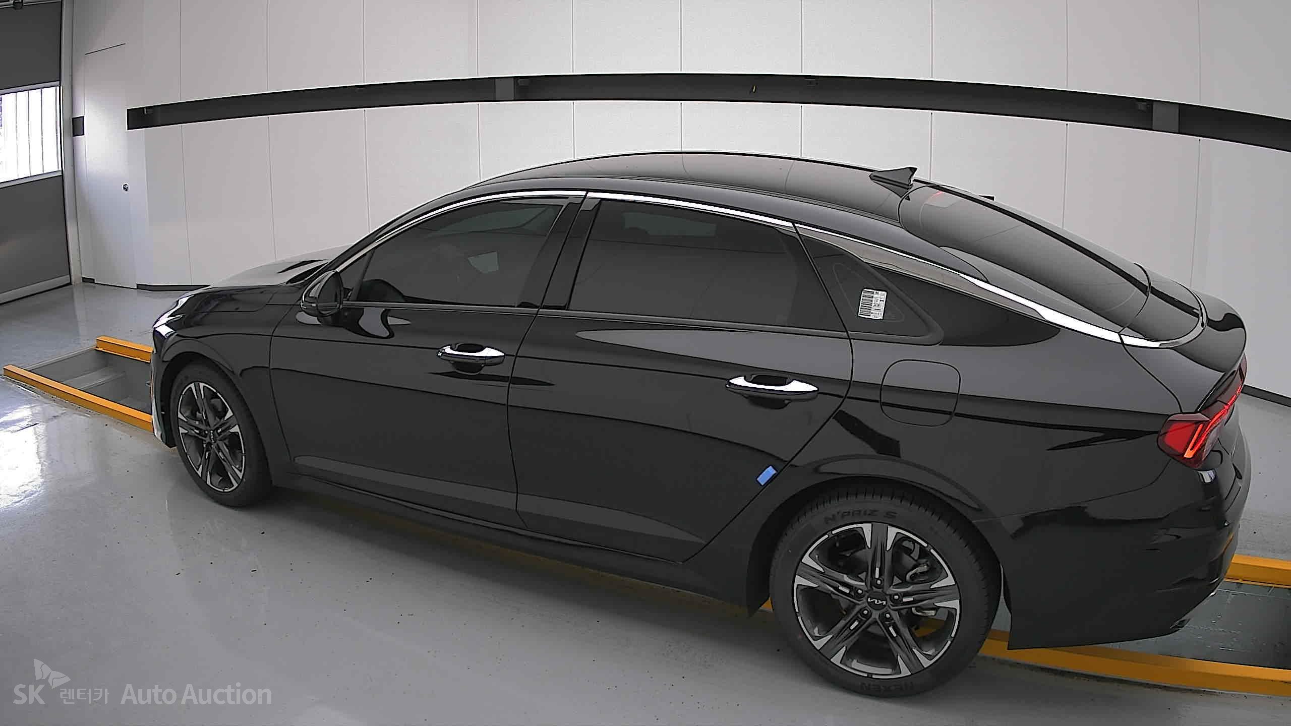 2023 - kia k5