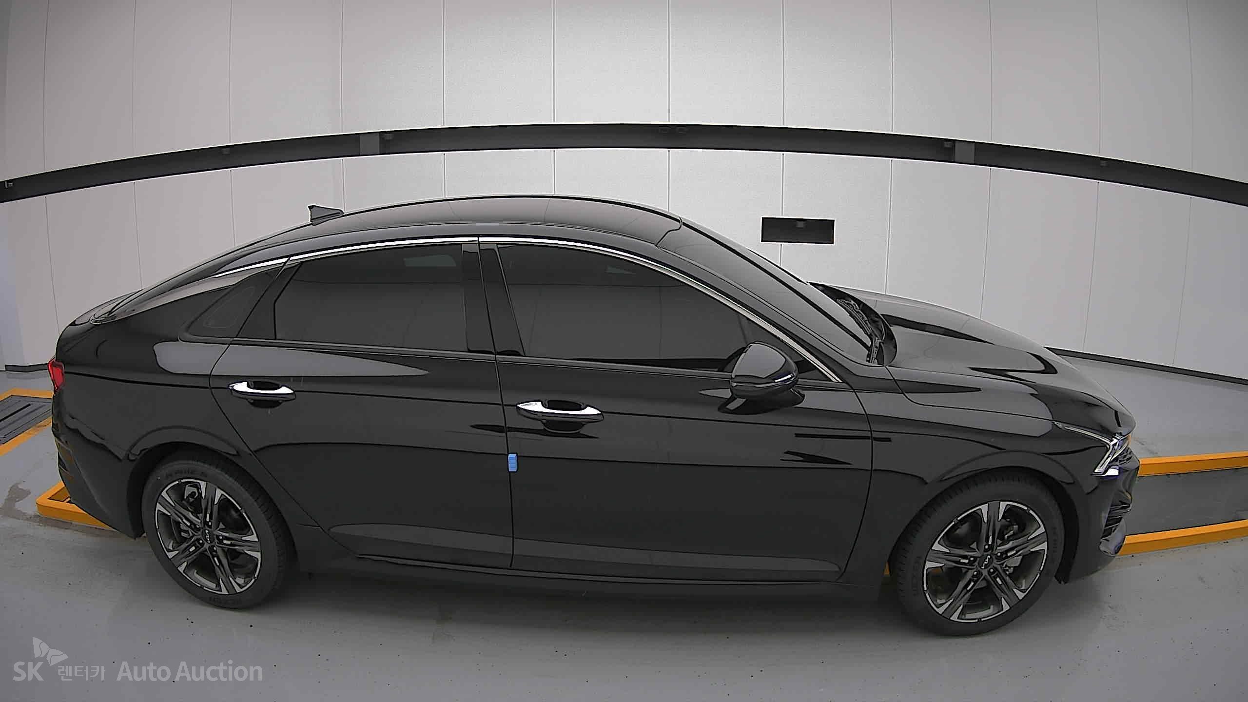 2023 - kia k5