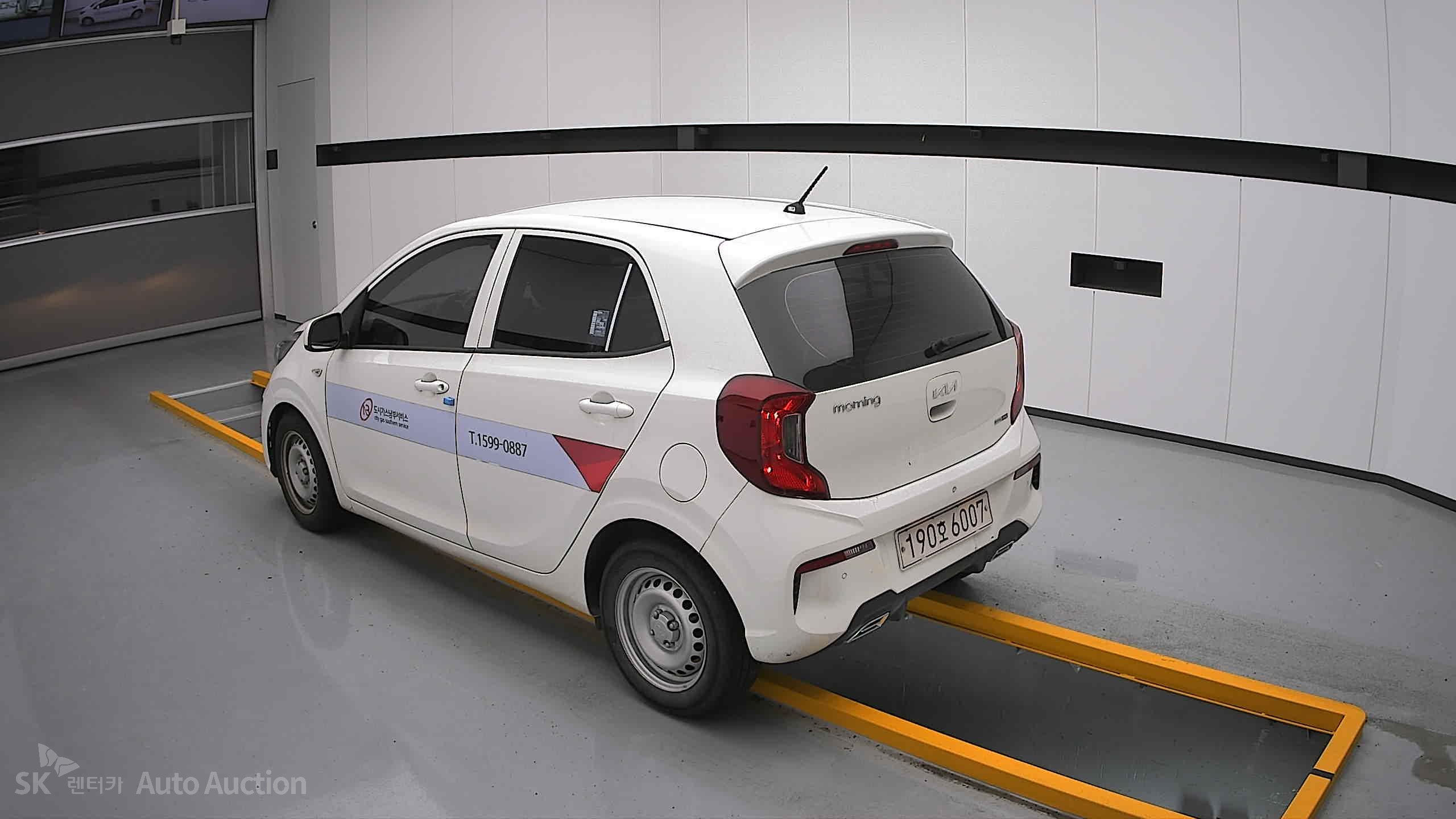 2022 - kia morning