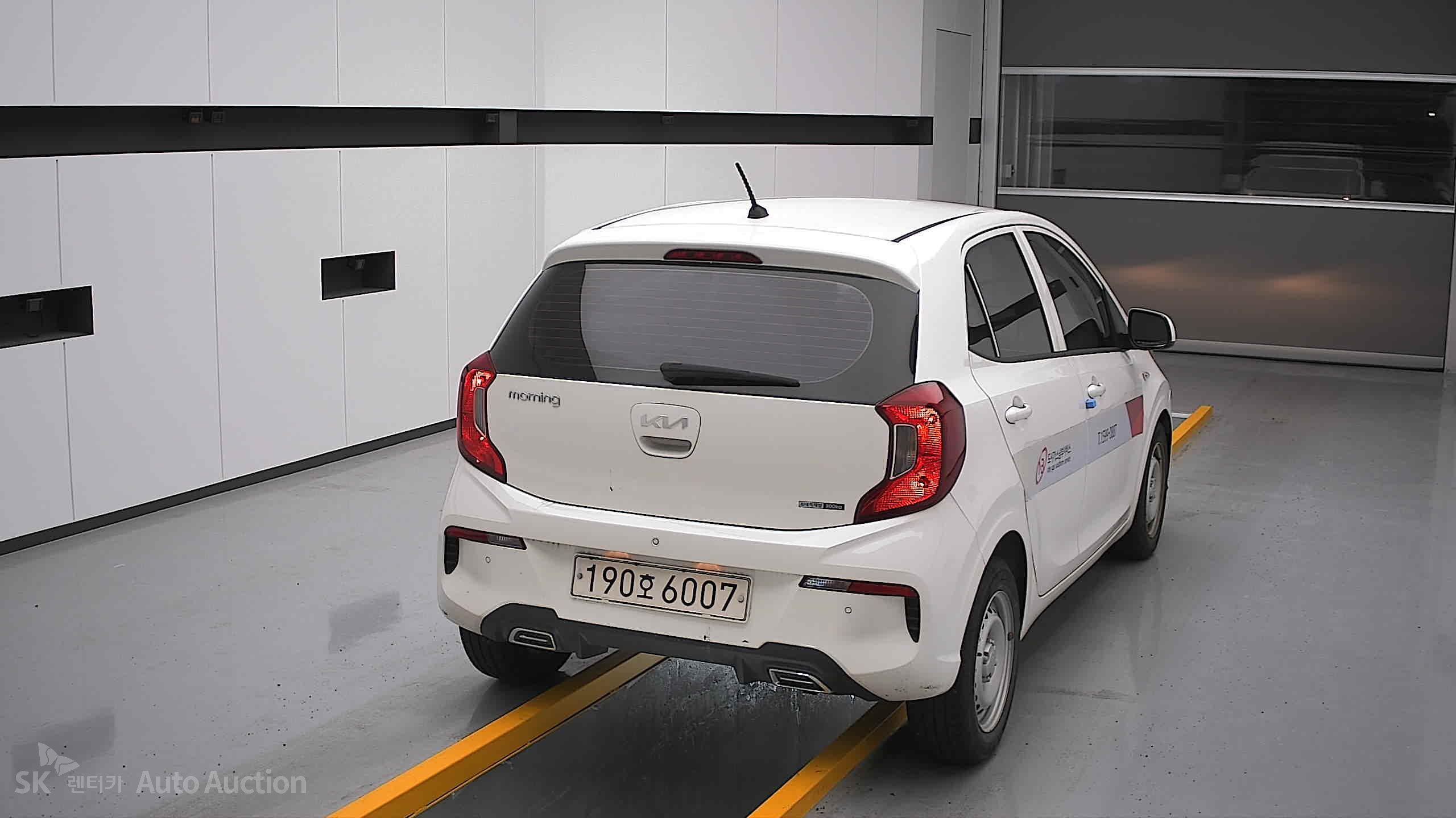 2022 - kia morning