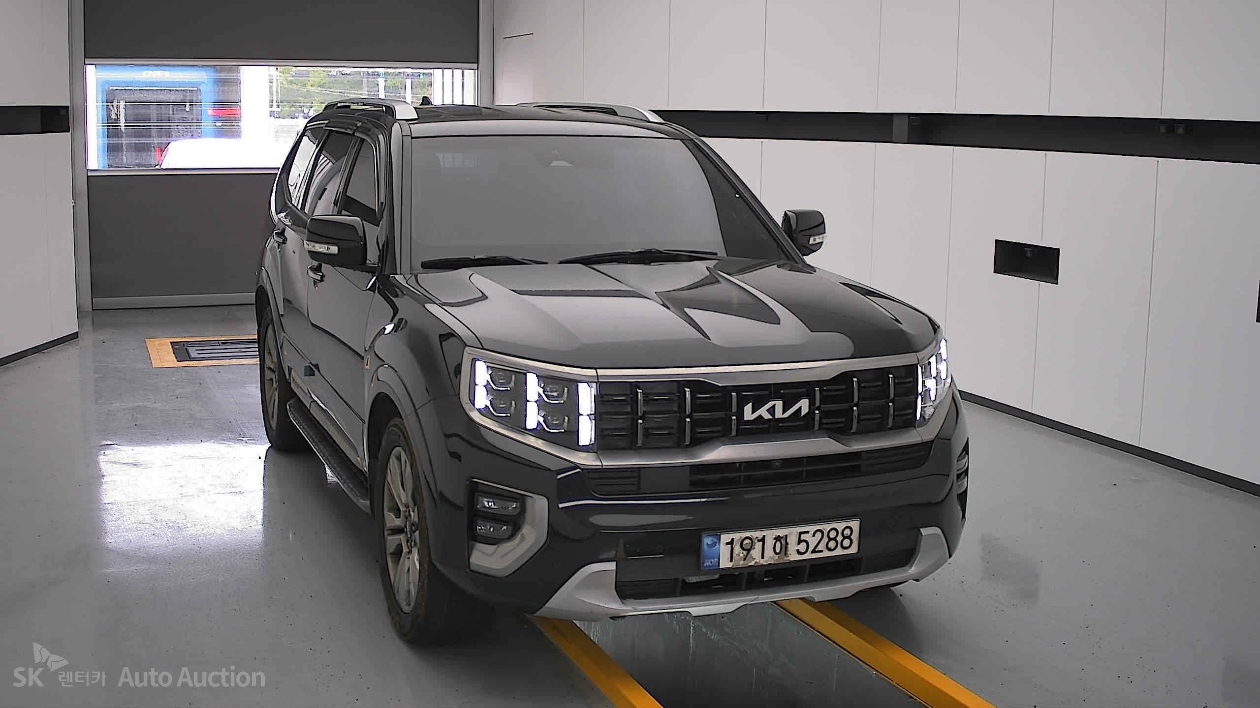 2022 - kia mohave