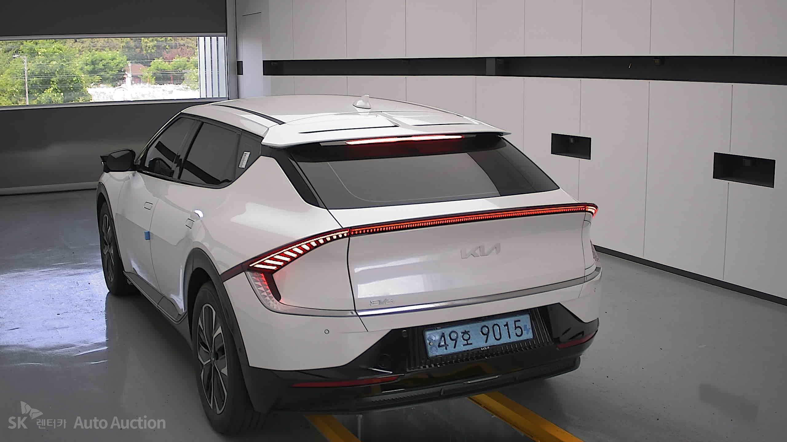 2022 - kia ev6