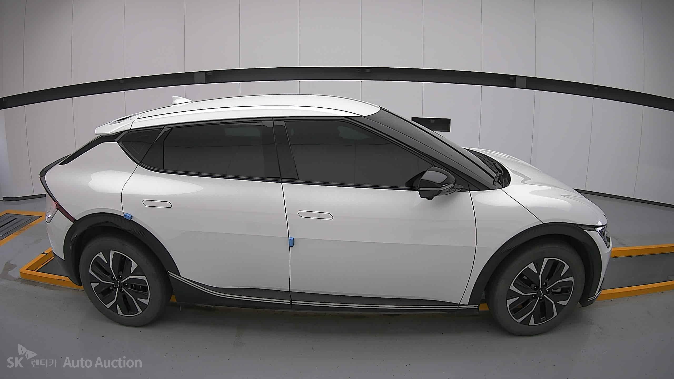 2022 - kia ev6