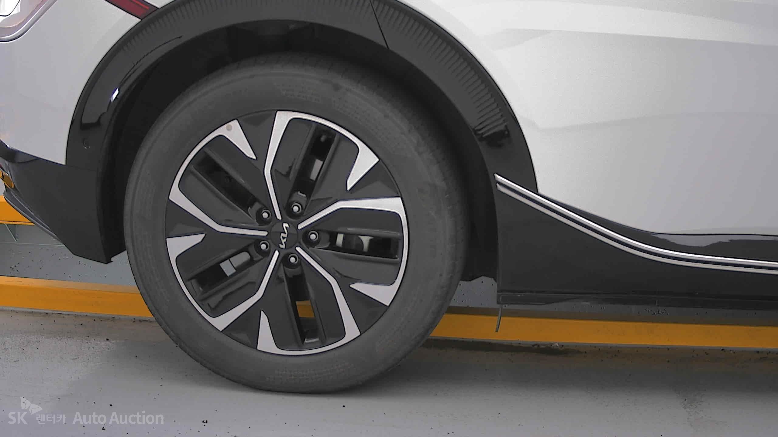 2022 - kia ev6