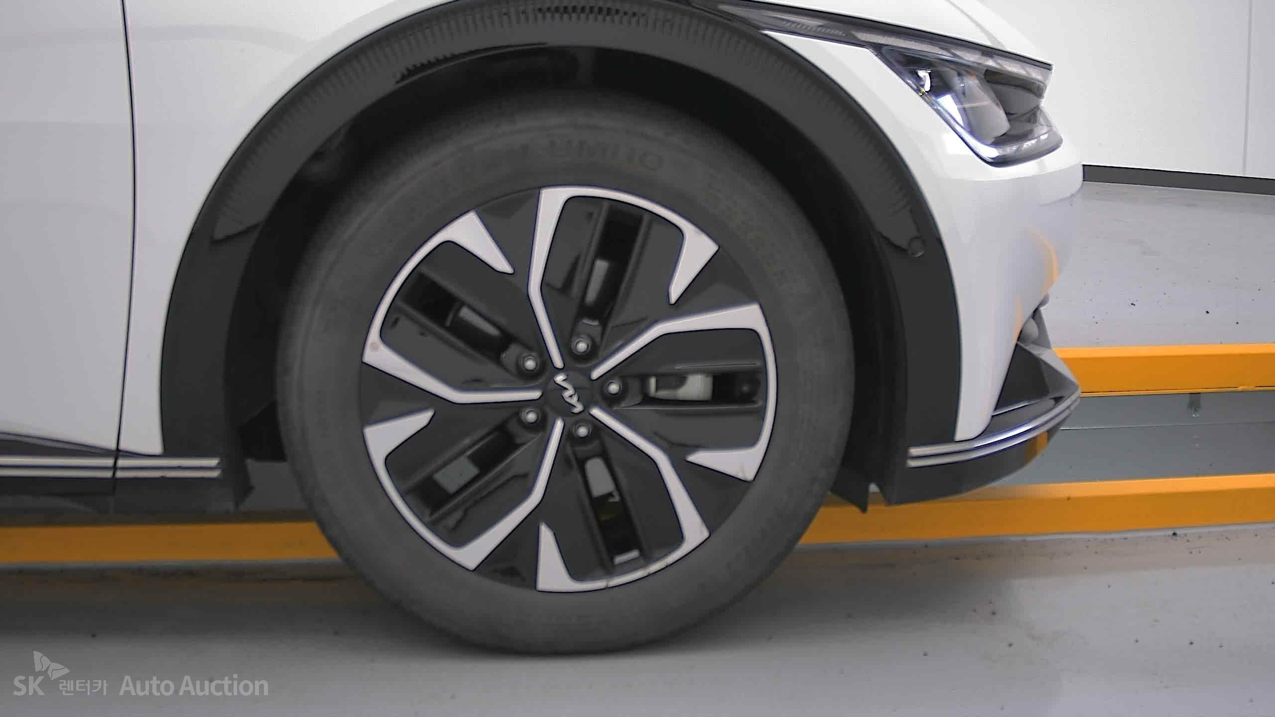 2022 - kia ev6