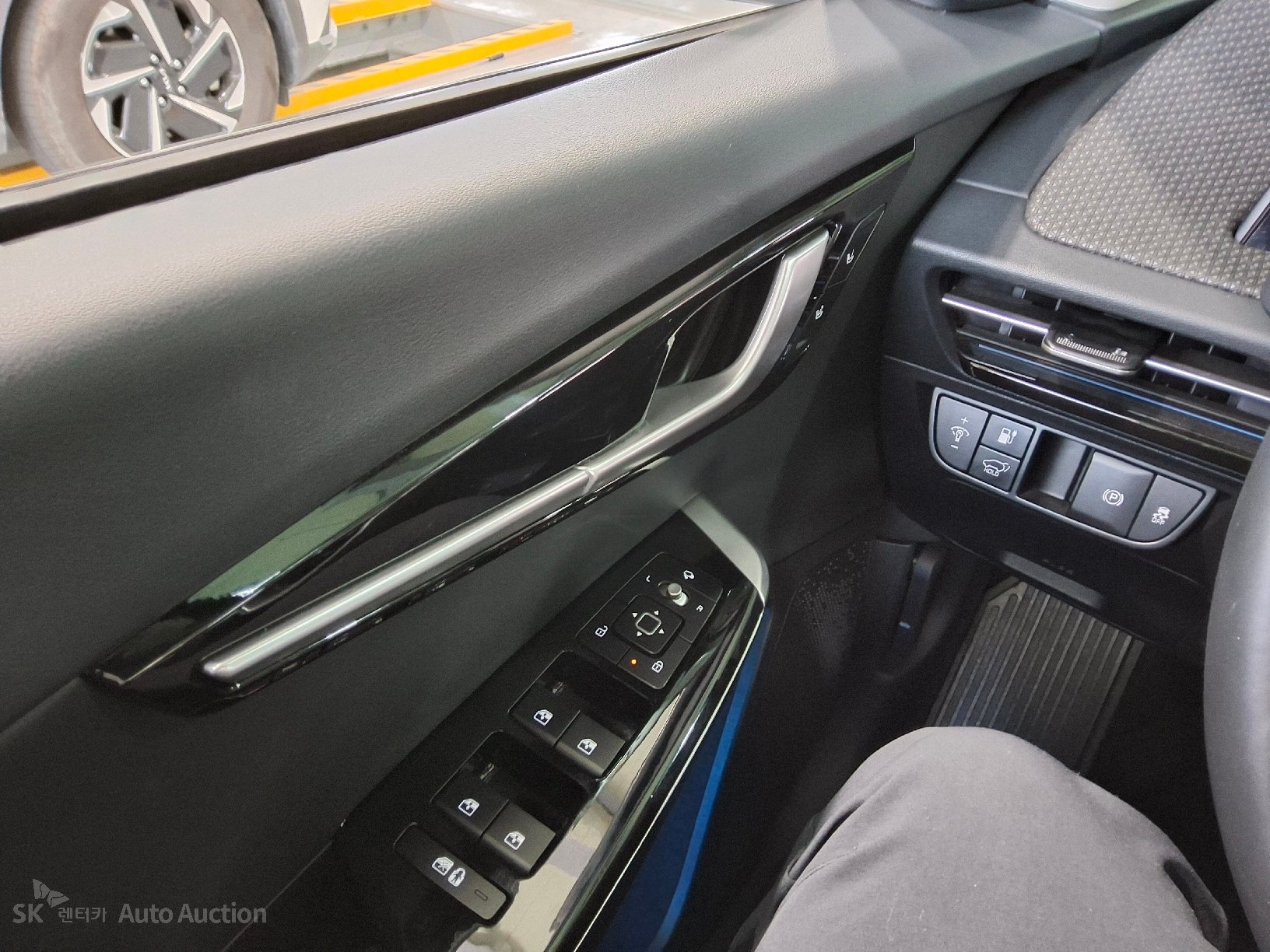 2022 - kia ev6