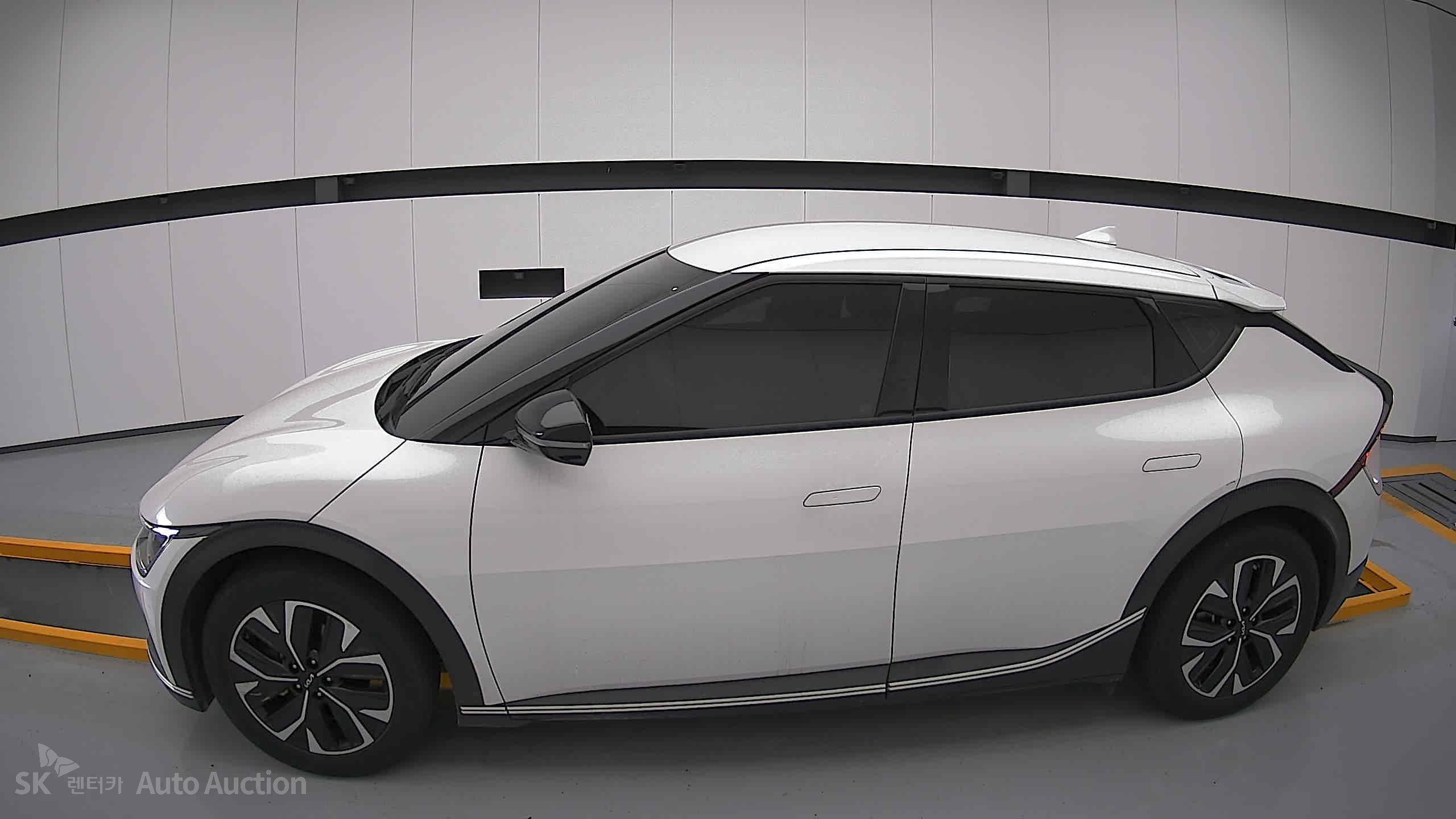 2022 - kia ev6