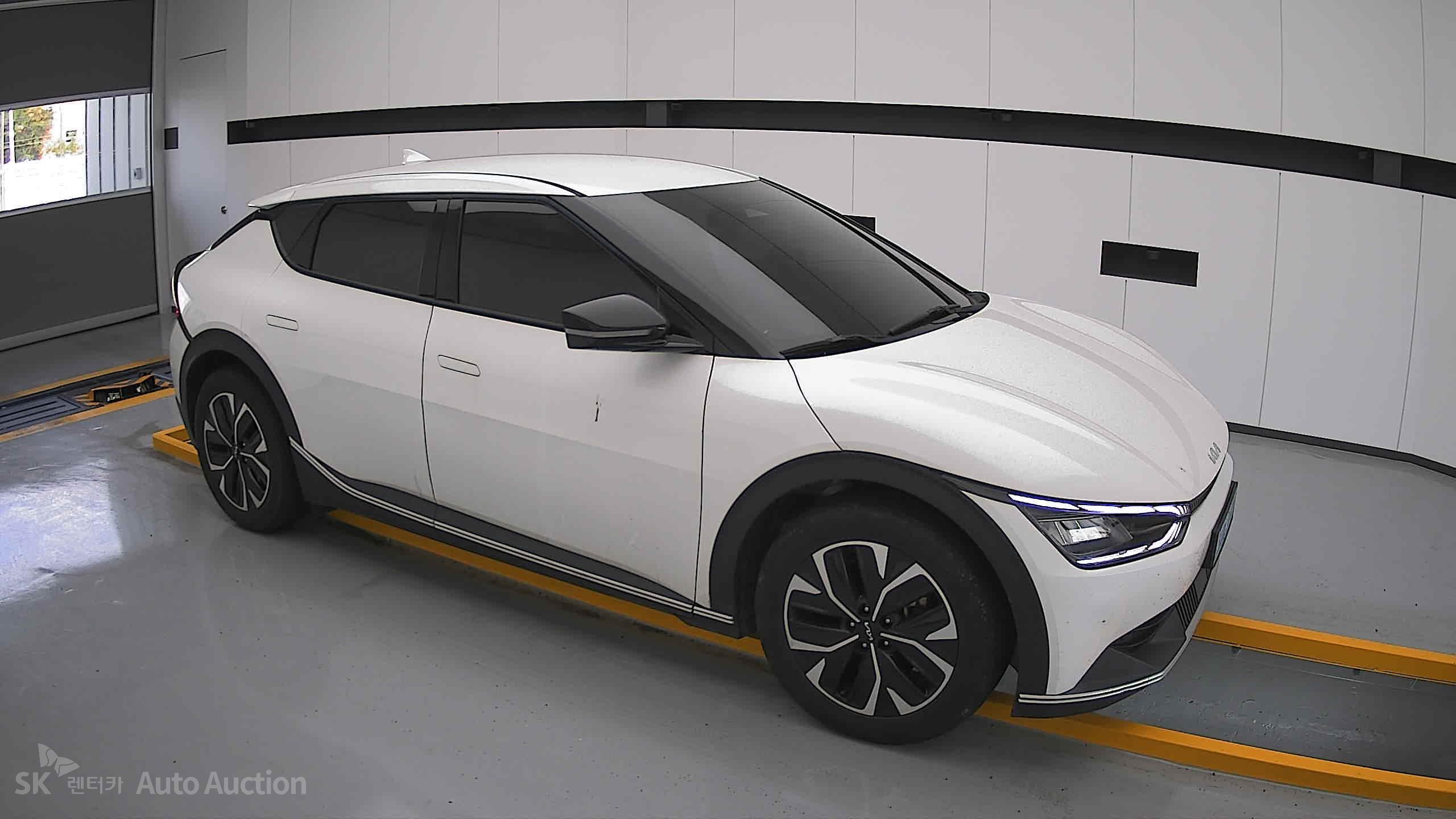2022 - kia ev6