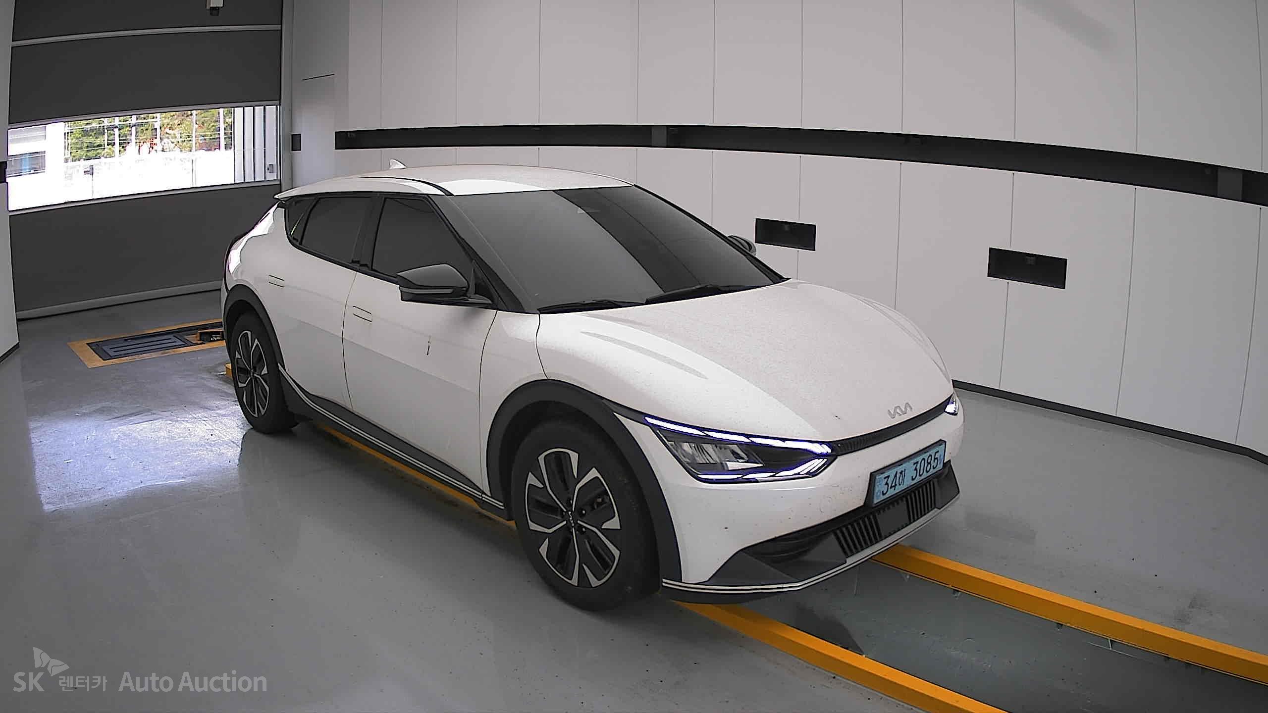 2022 - kia ev6