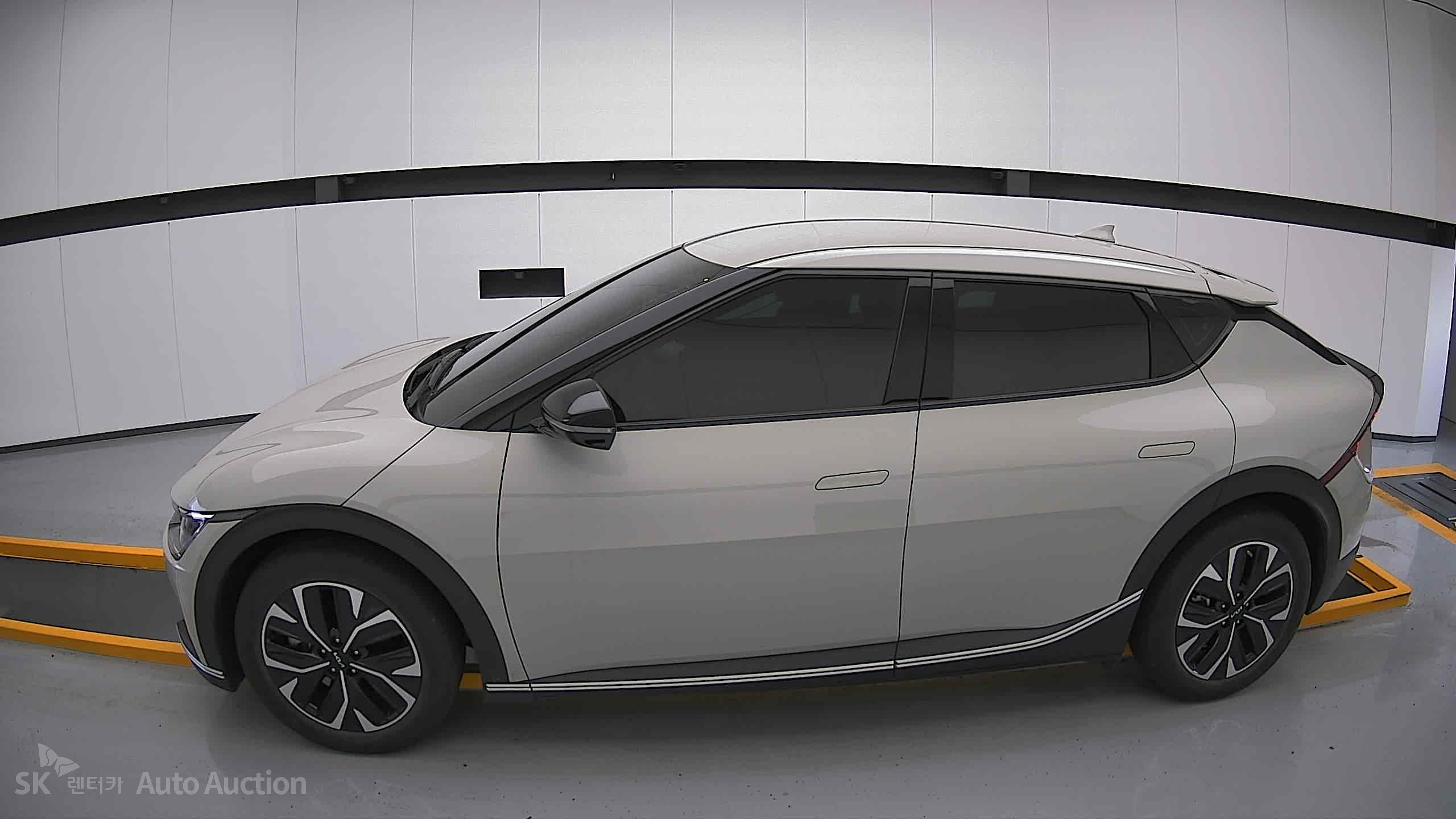 2023 - kia ev6