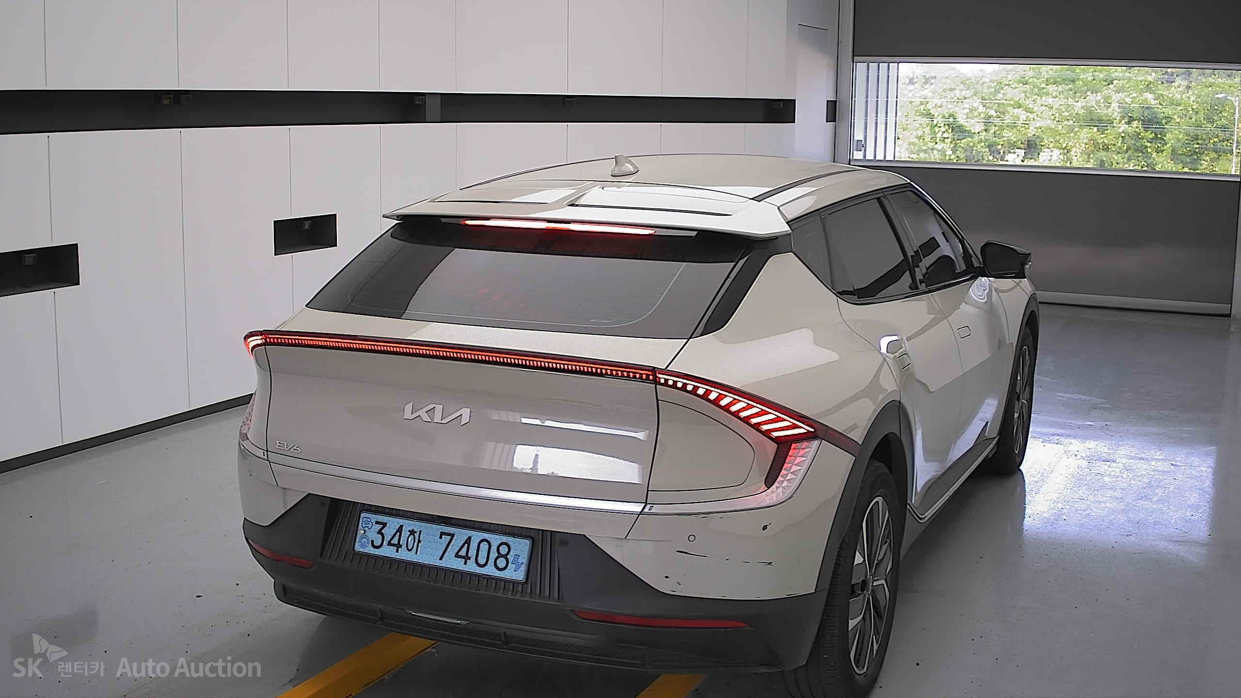 2023 - kia ev6