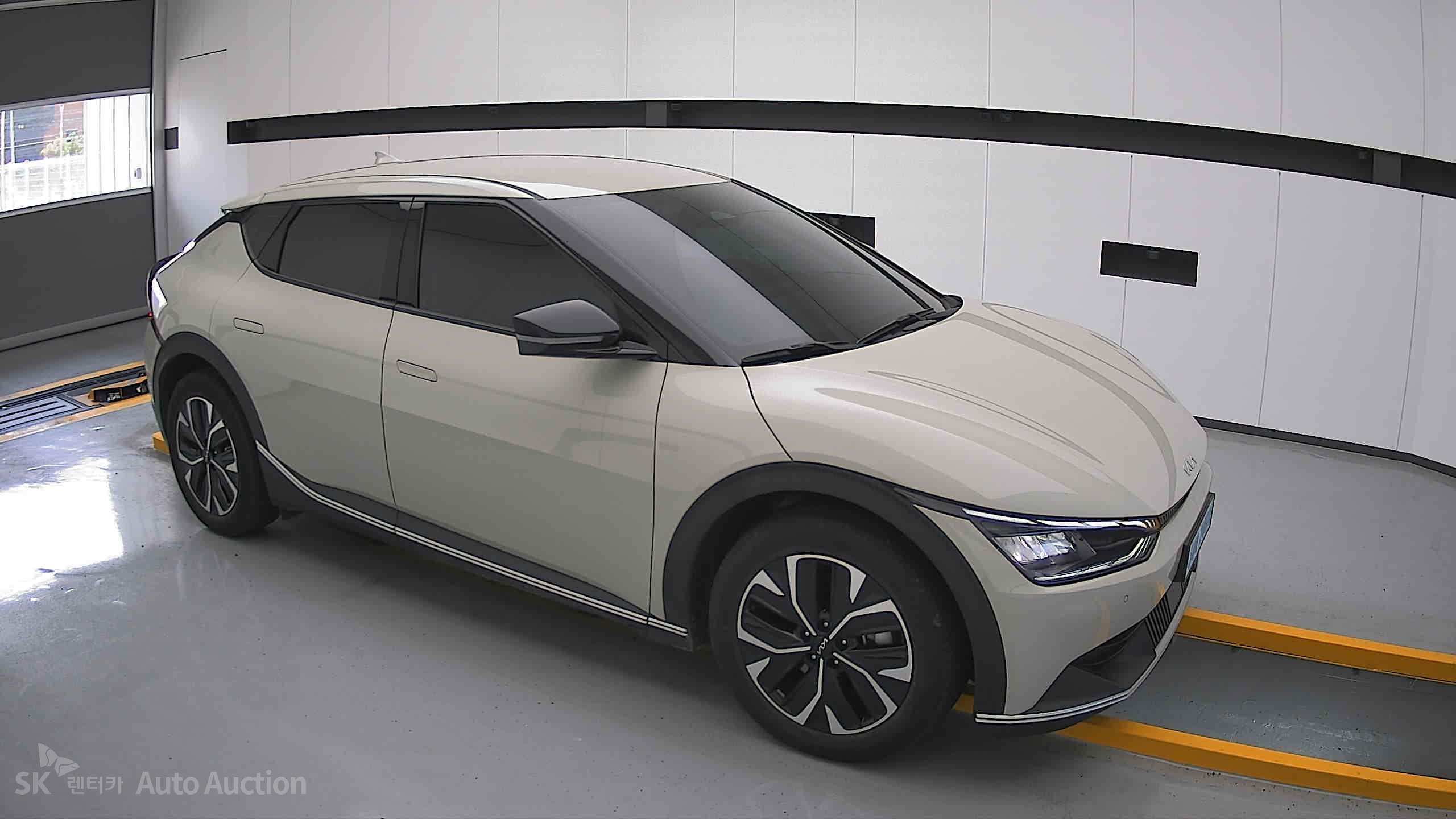 2023 - kia ev6