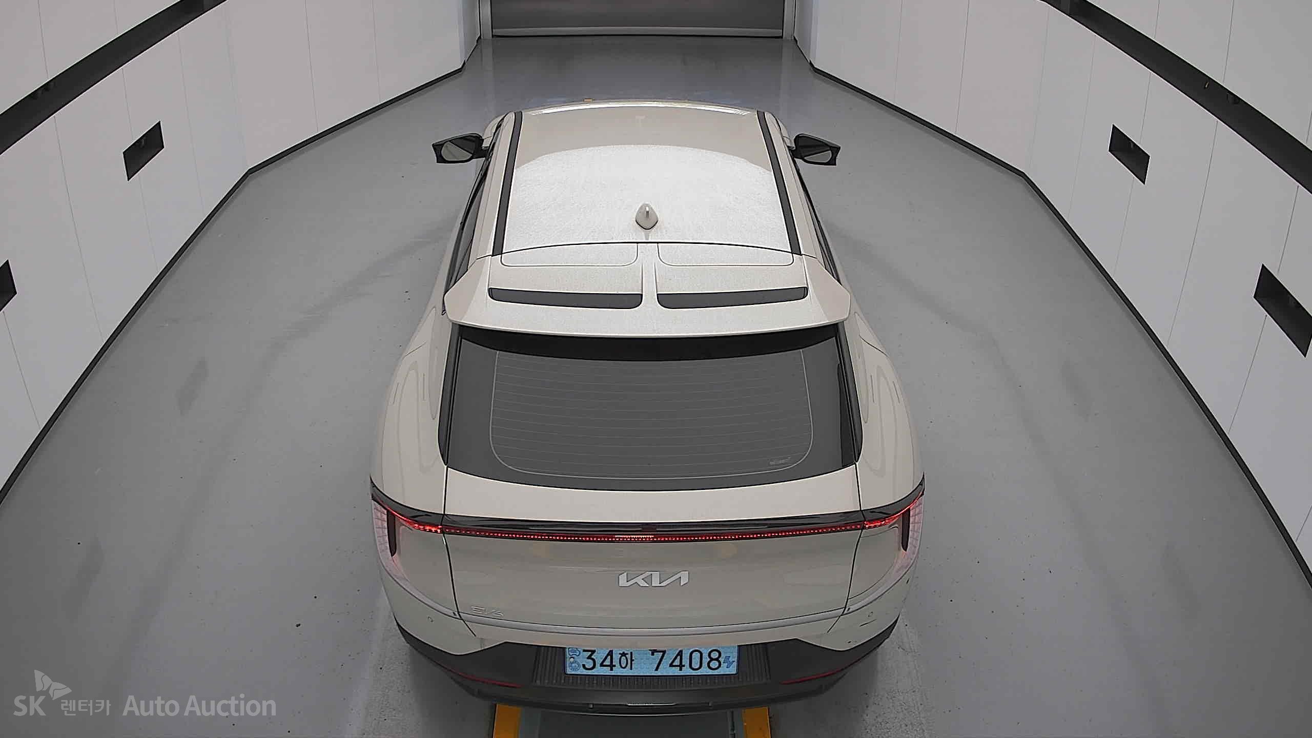 2023 - kia ev6