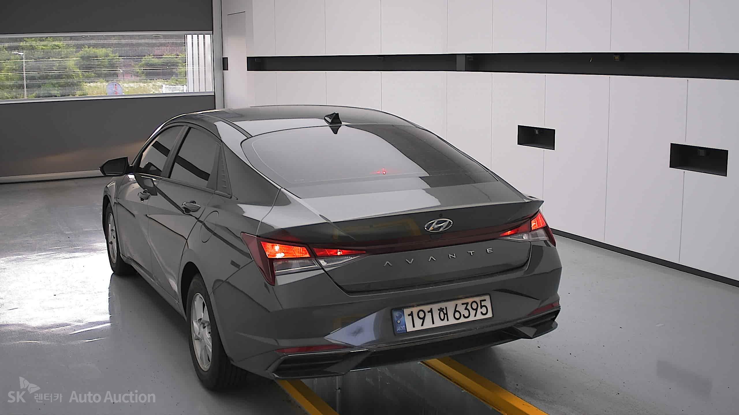 2023 - hyundai avante