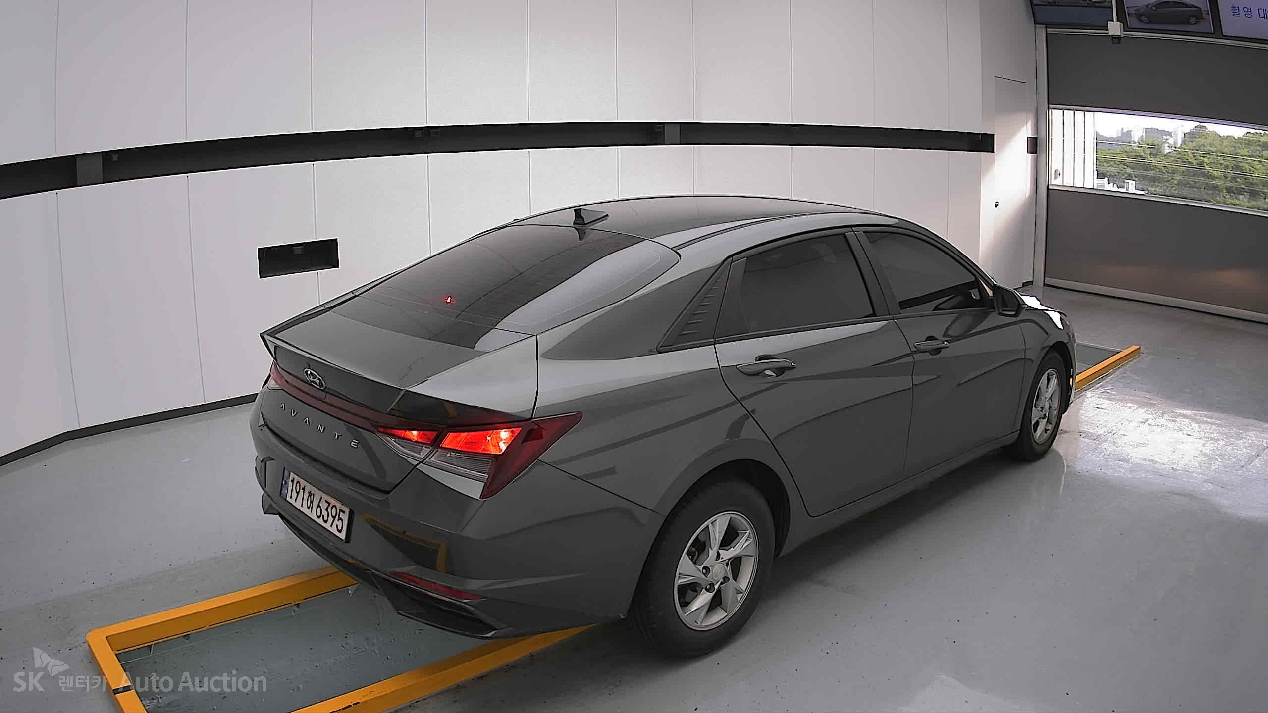 2023 - hyundai avante