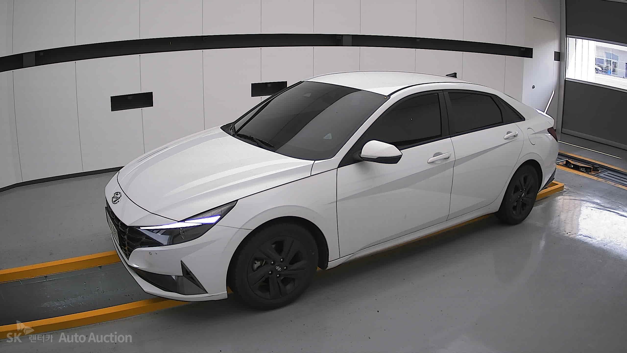 2023 - hyundai avante