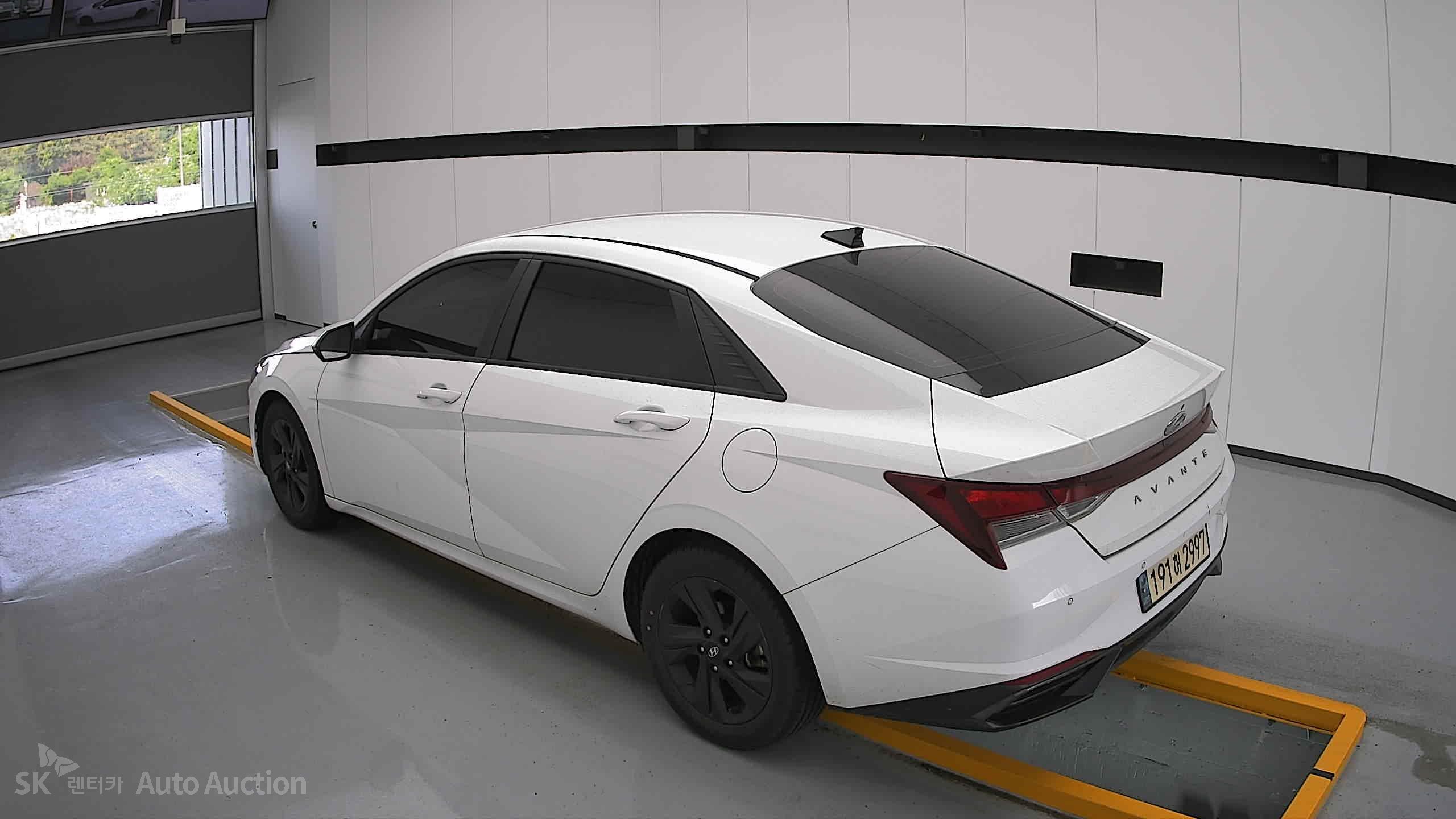2023 - hyundai avante