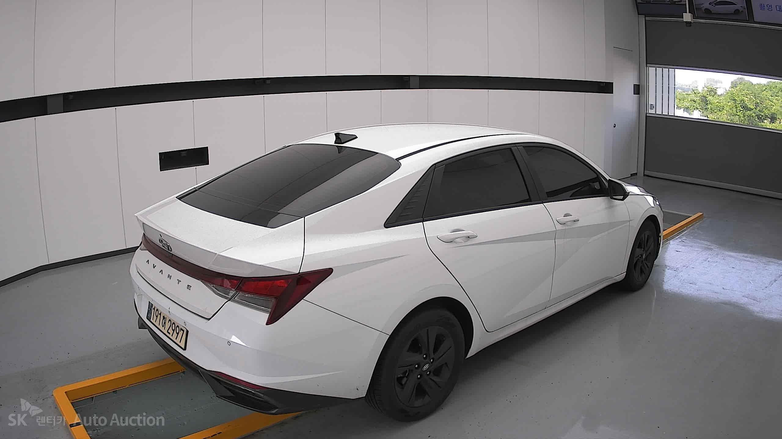 2023 - hyundai avante