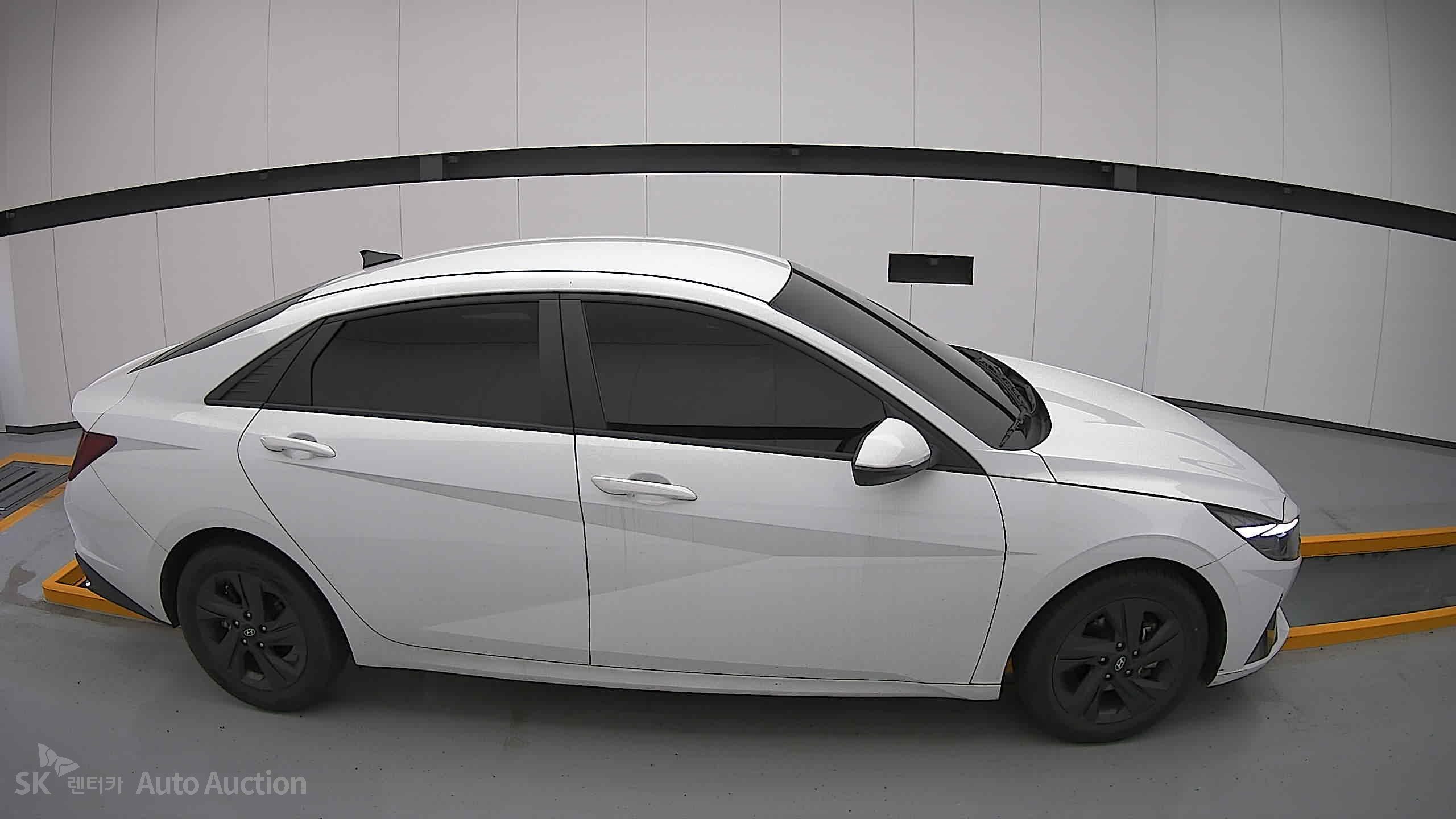 2023 - hyundai avante