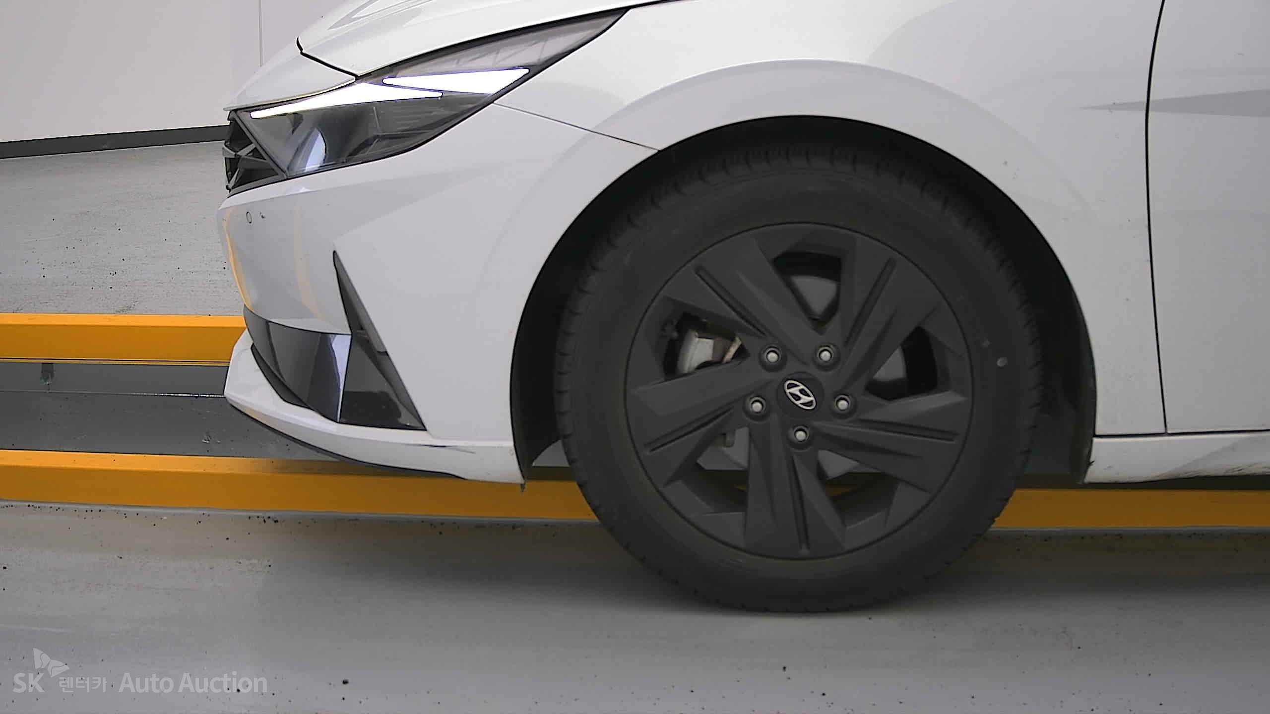 2023 - hyundai avante