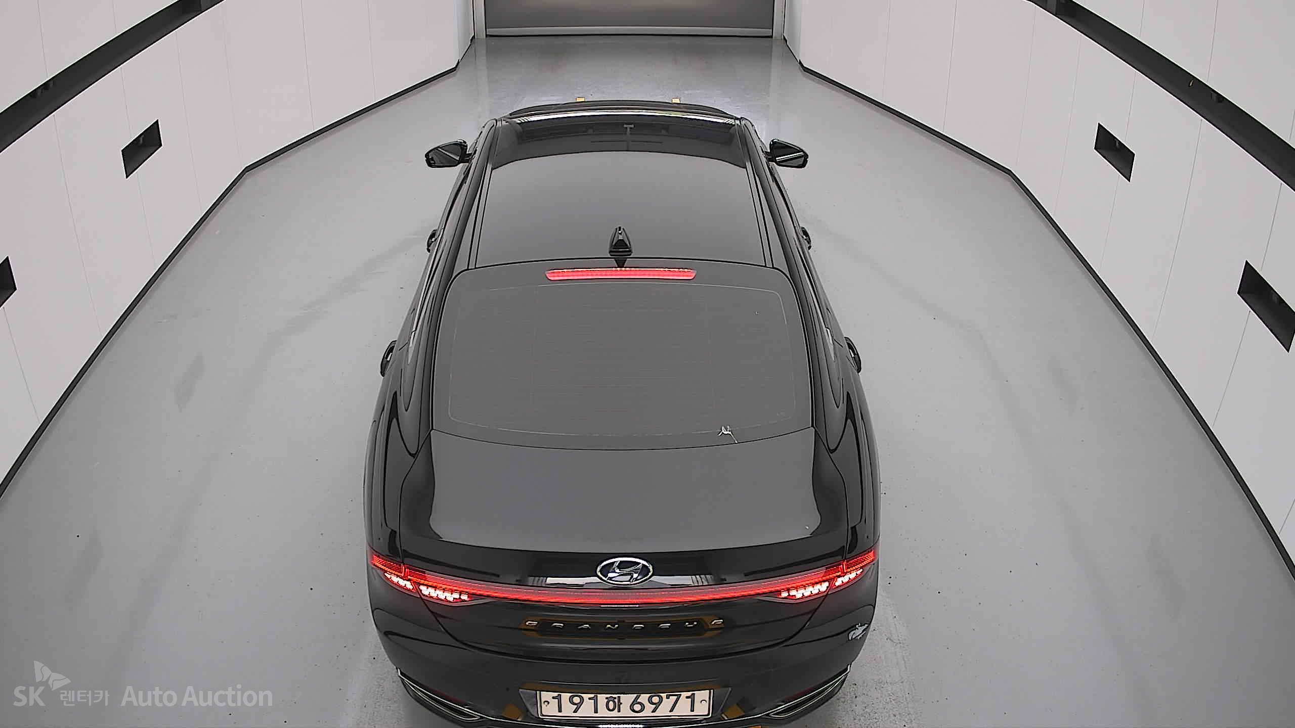 2022 - hyundai grandeur