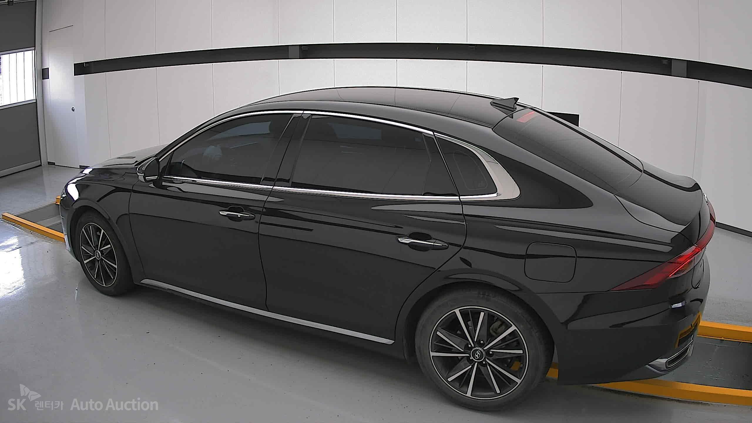 2021 - hyundai grandeur