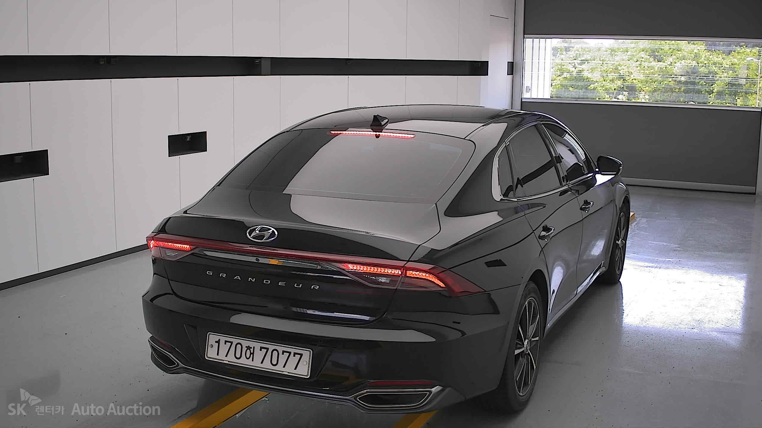 2021 - hyundai grandeur
