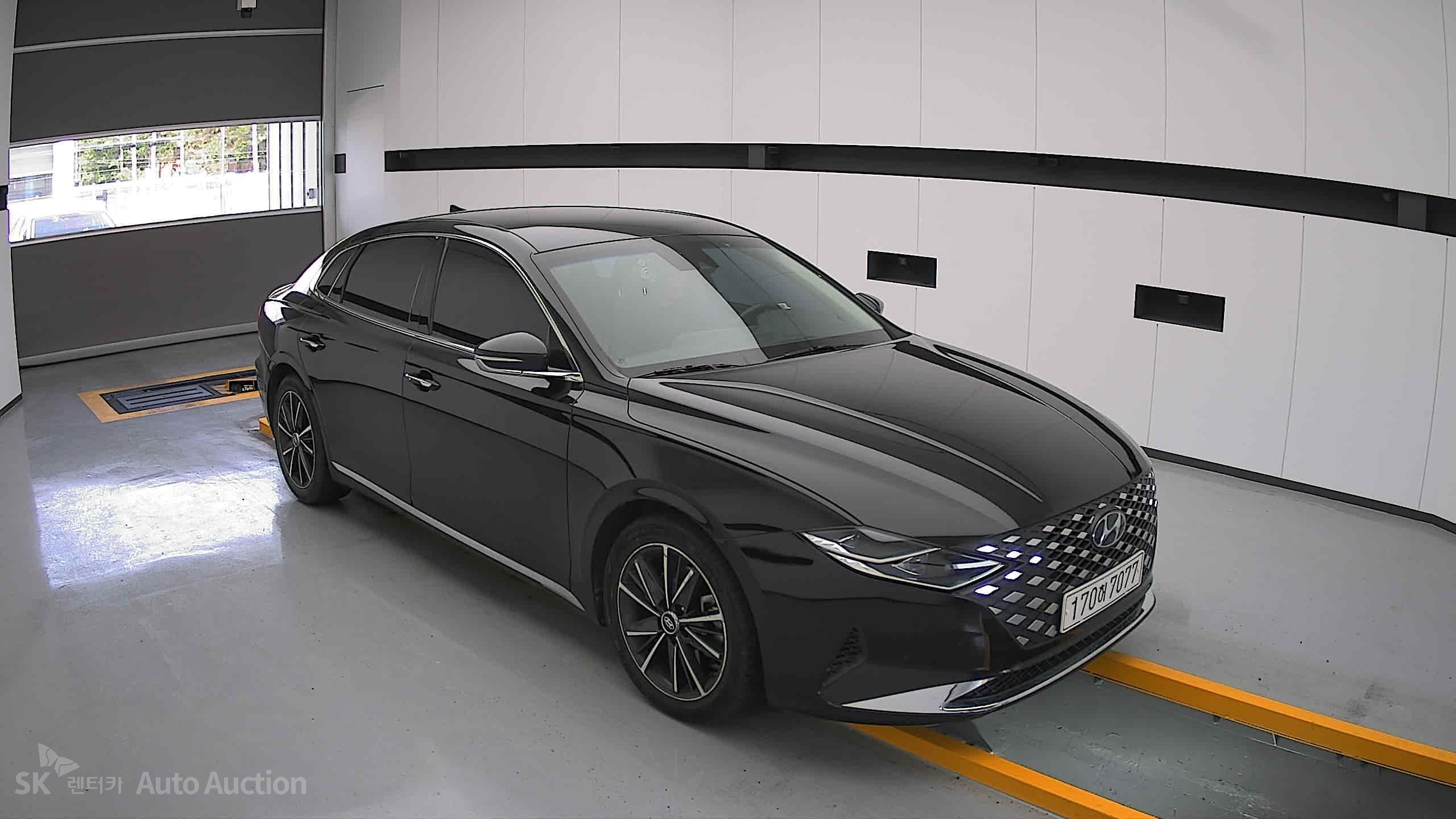 2021 - hyundai grandeur