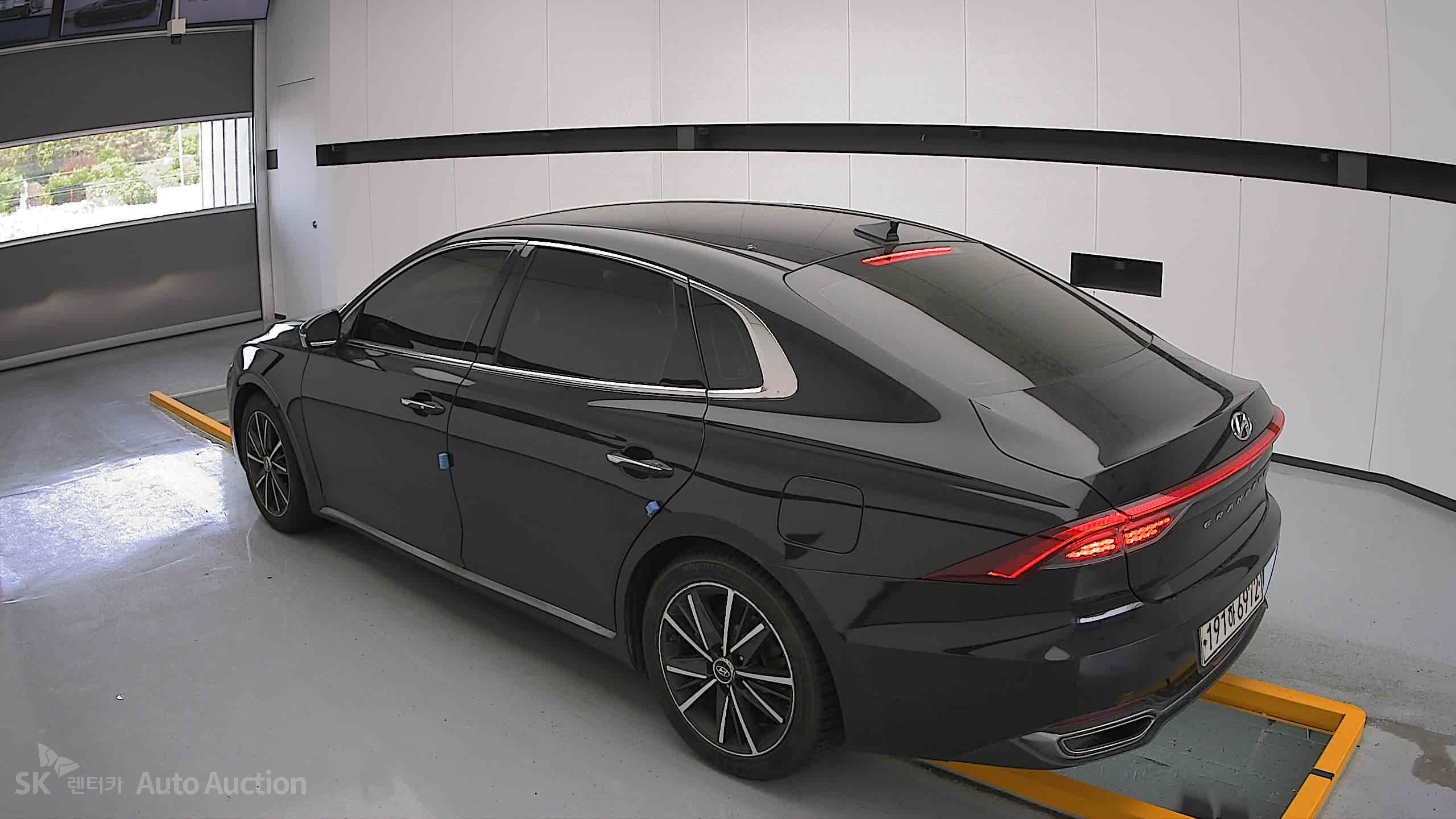 2022 - hyundai grandeur