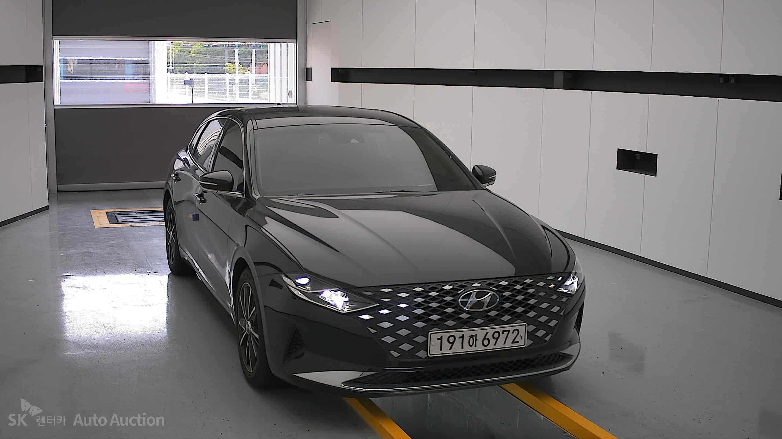 2022 - hyundai grandeur