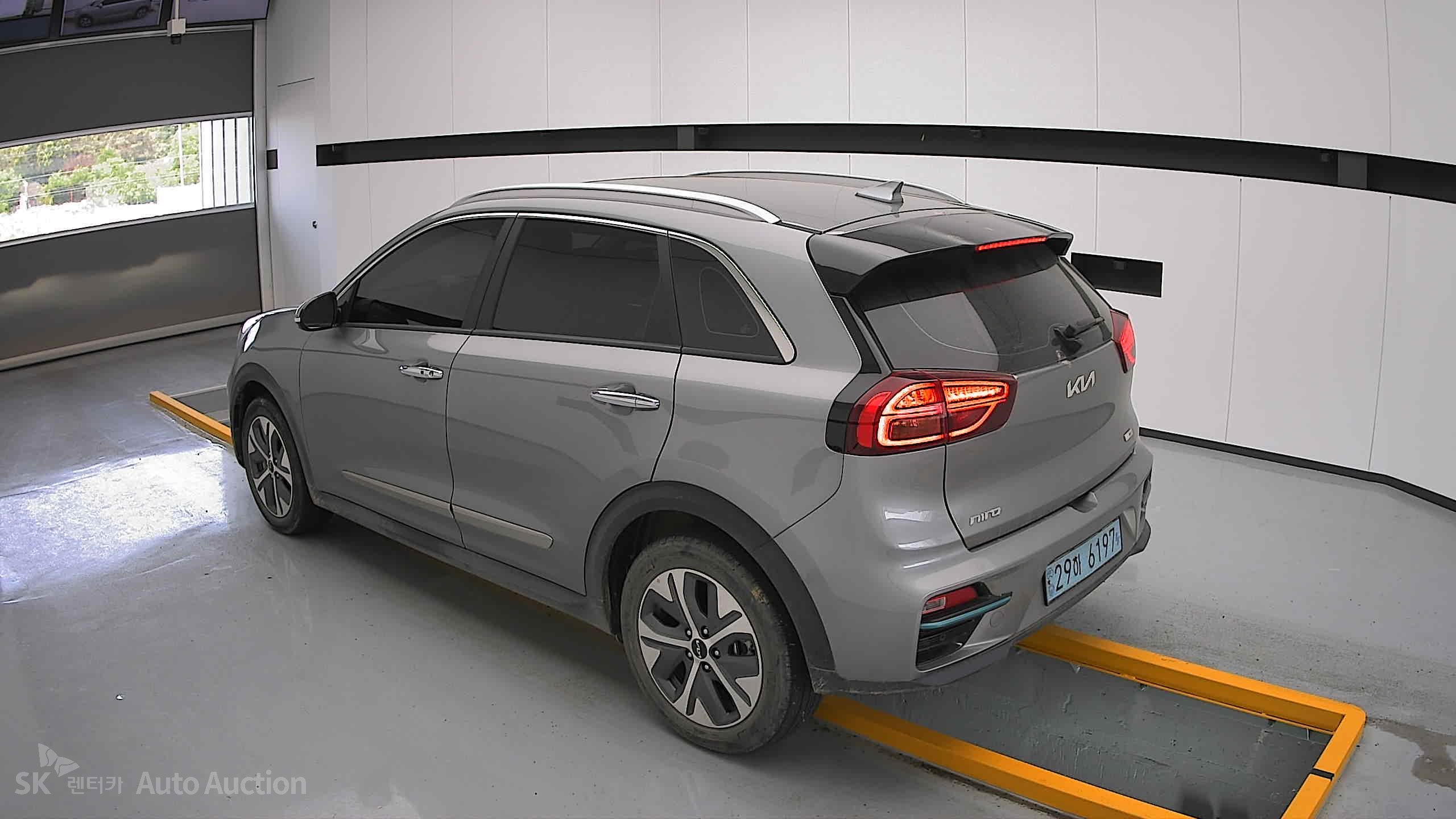 2022 - kia niro