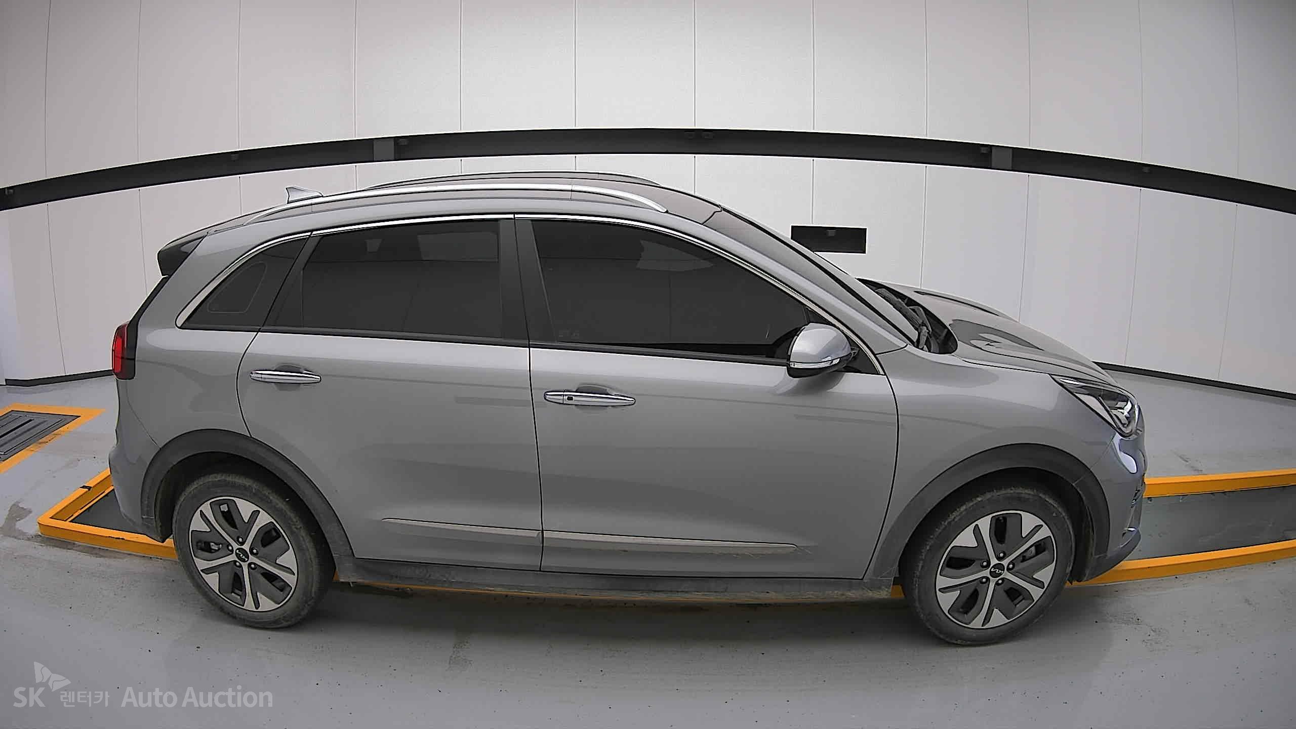 2022 - kia niro