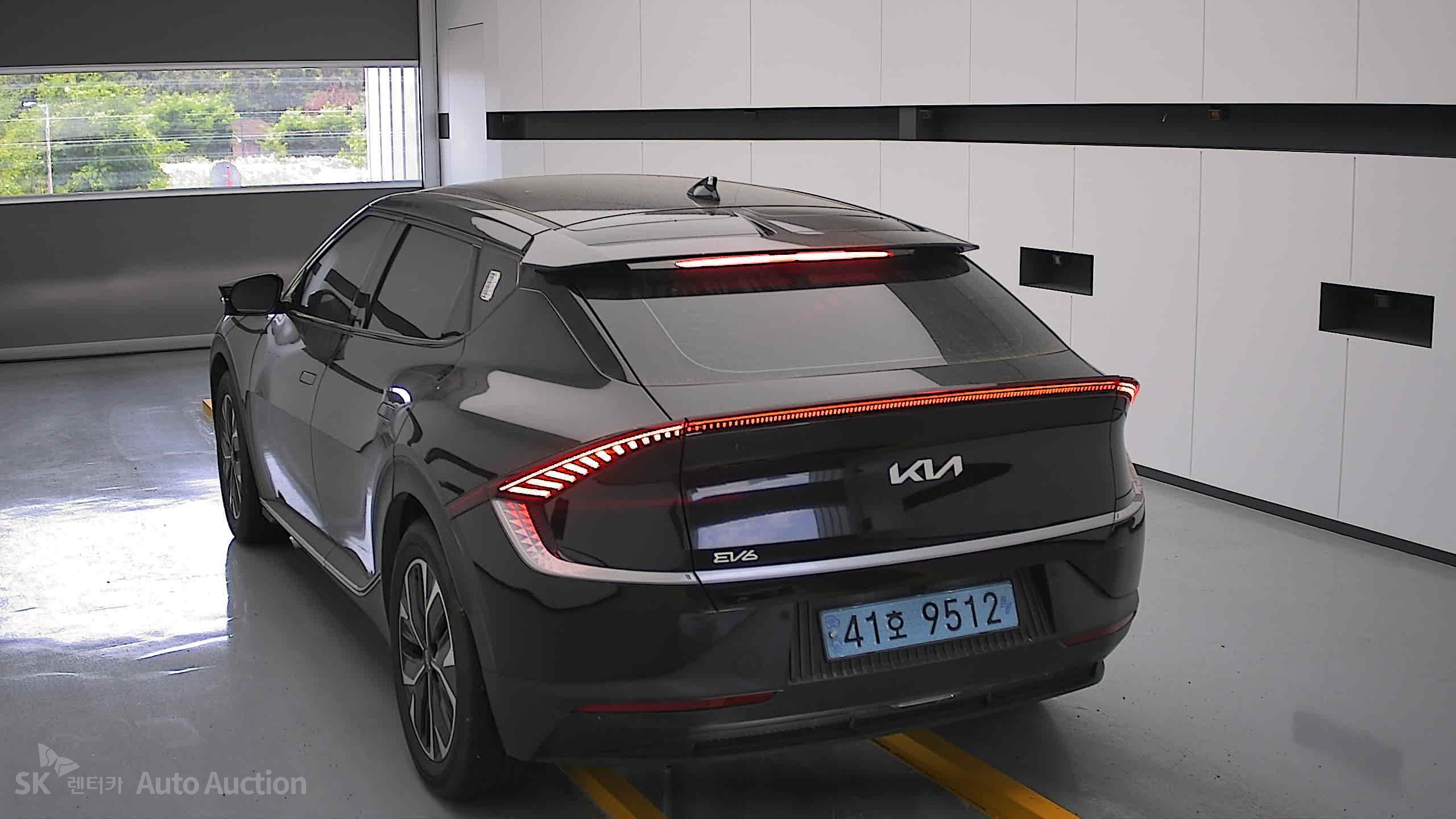 2023 - kia ev6