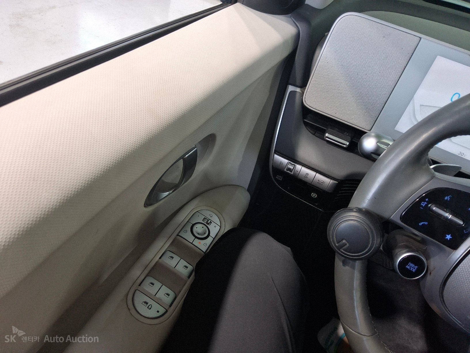 2022 - hyundai ioniq