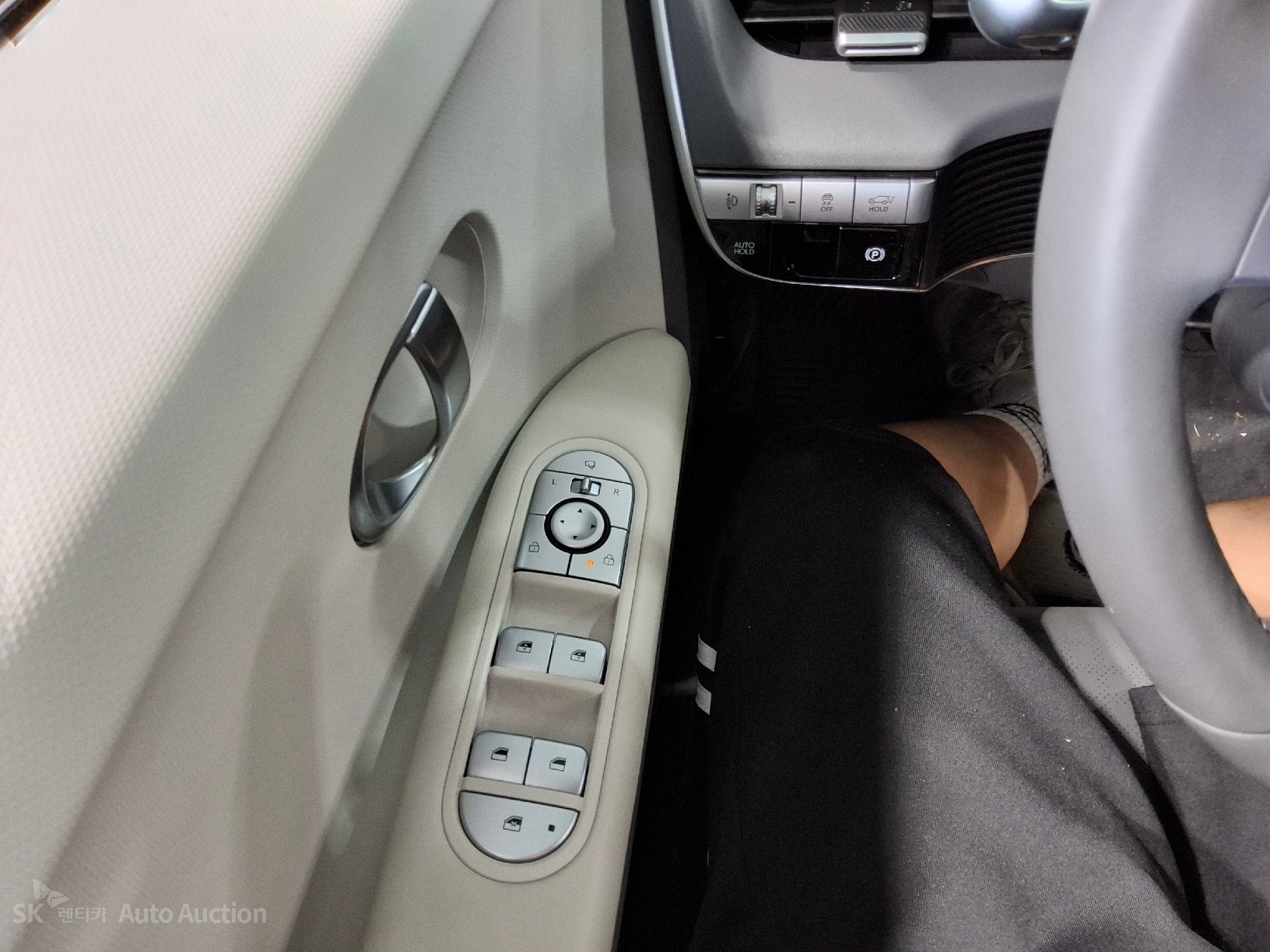 2022 - hyundai ioniq