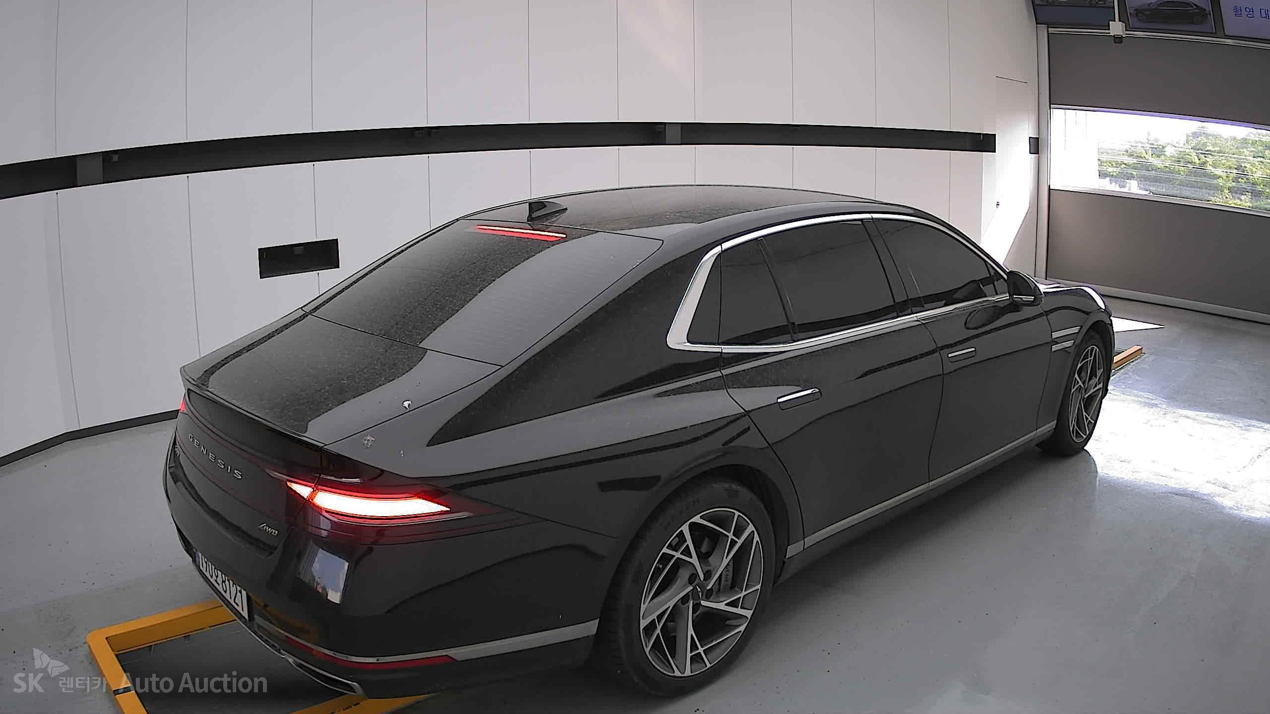 2022 - genesis g90