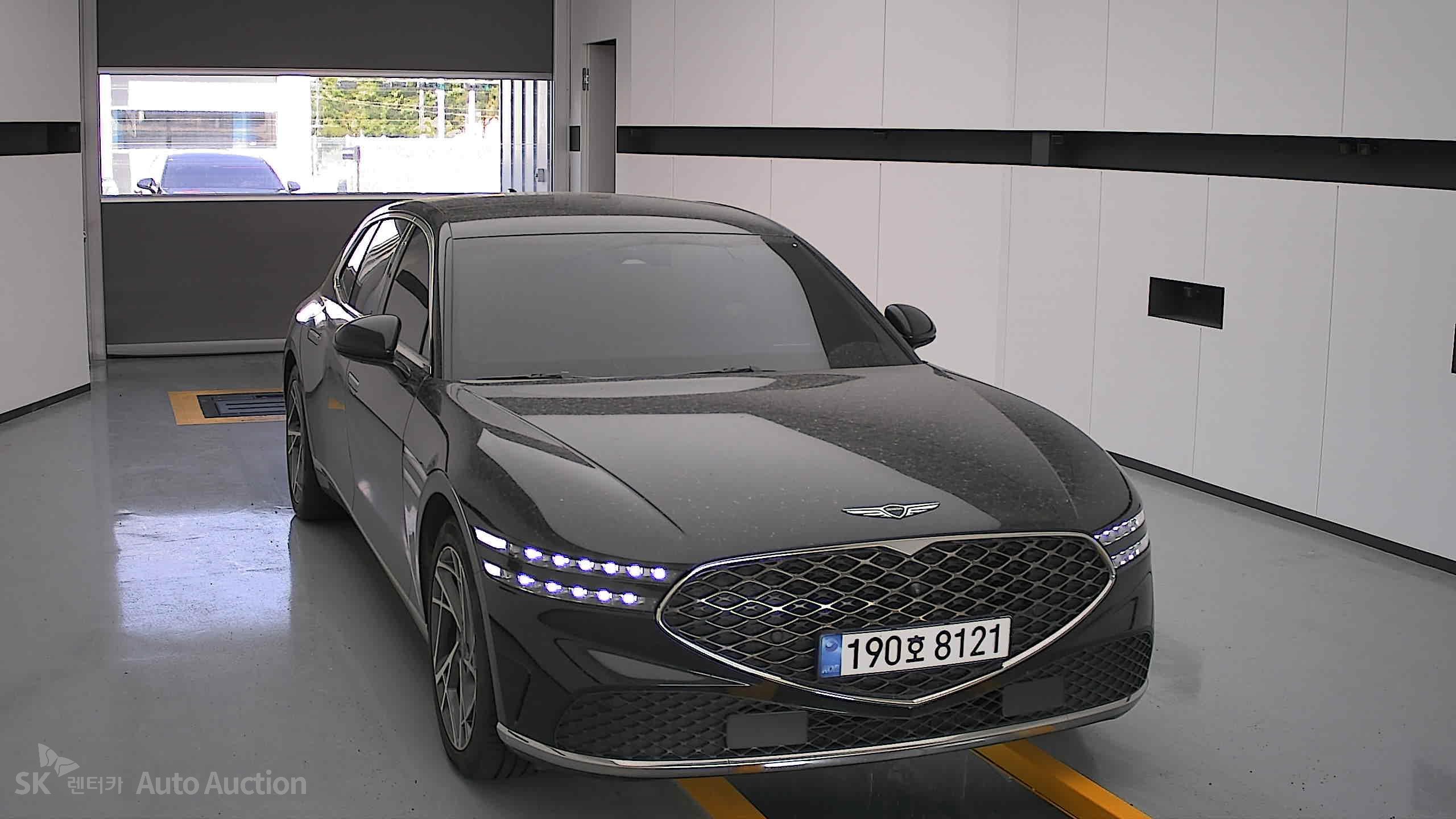2022 - genesis g90