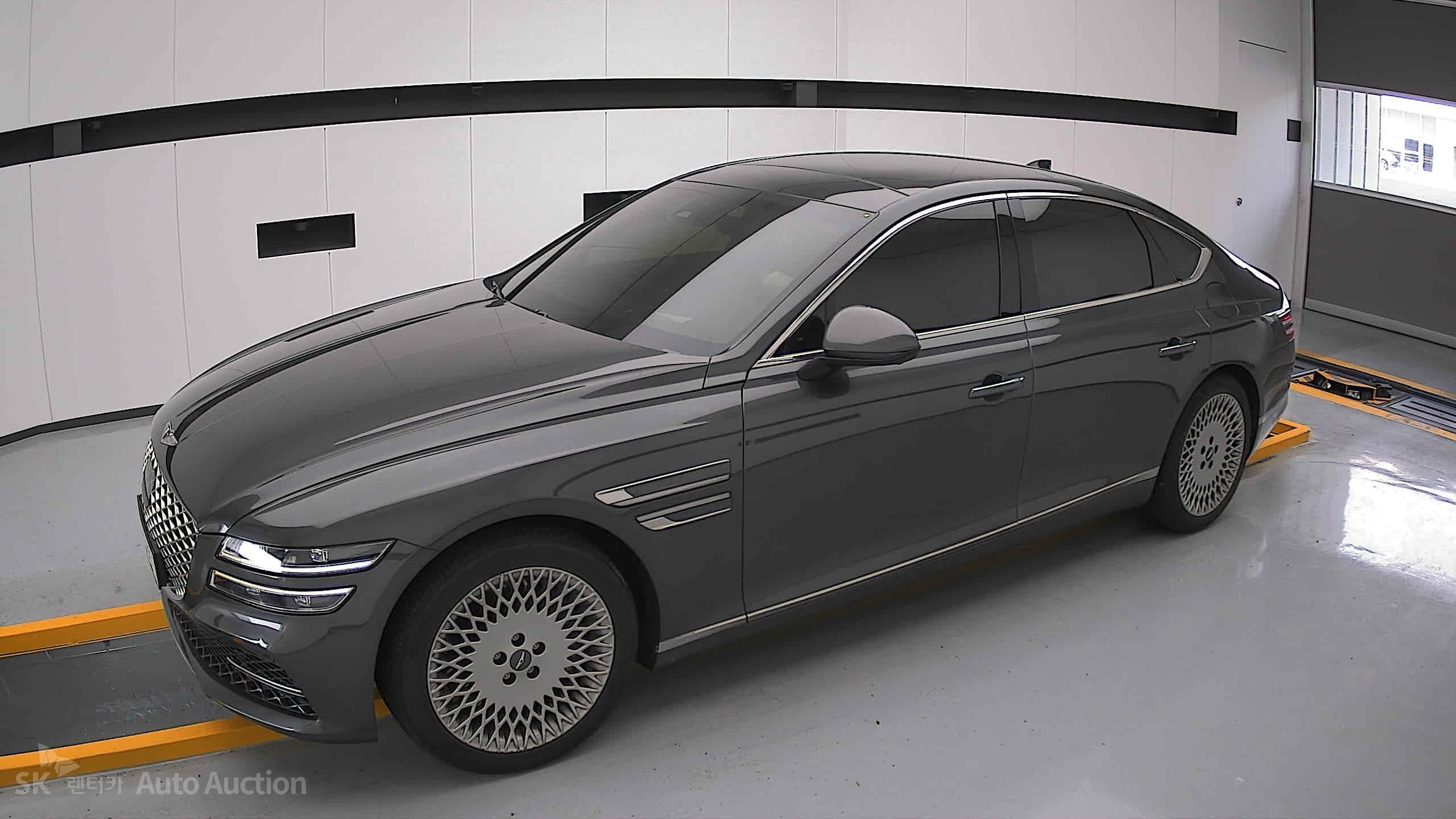 2022 - genesis g80