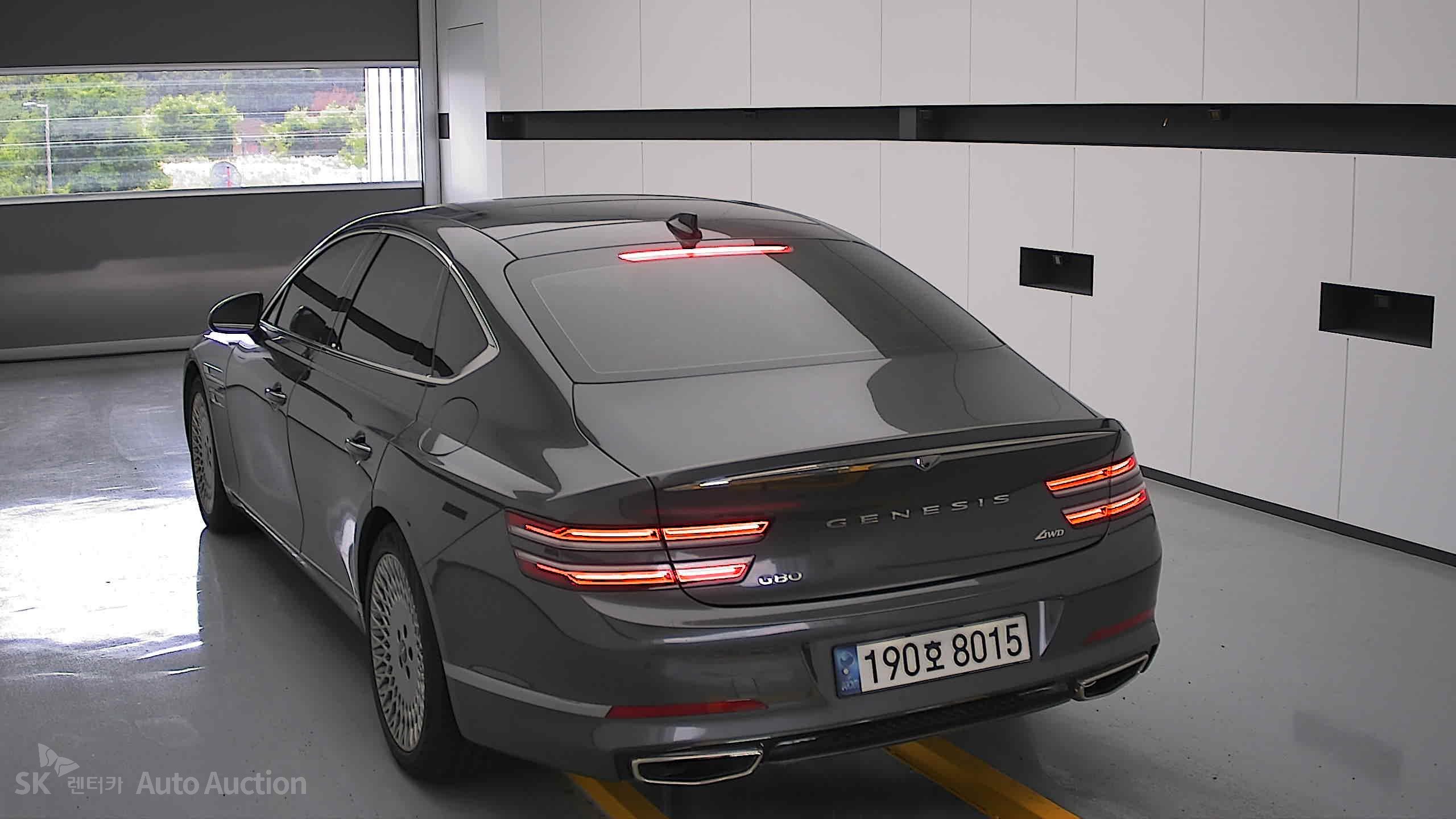 2022 - genesis g80