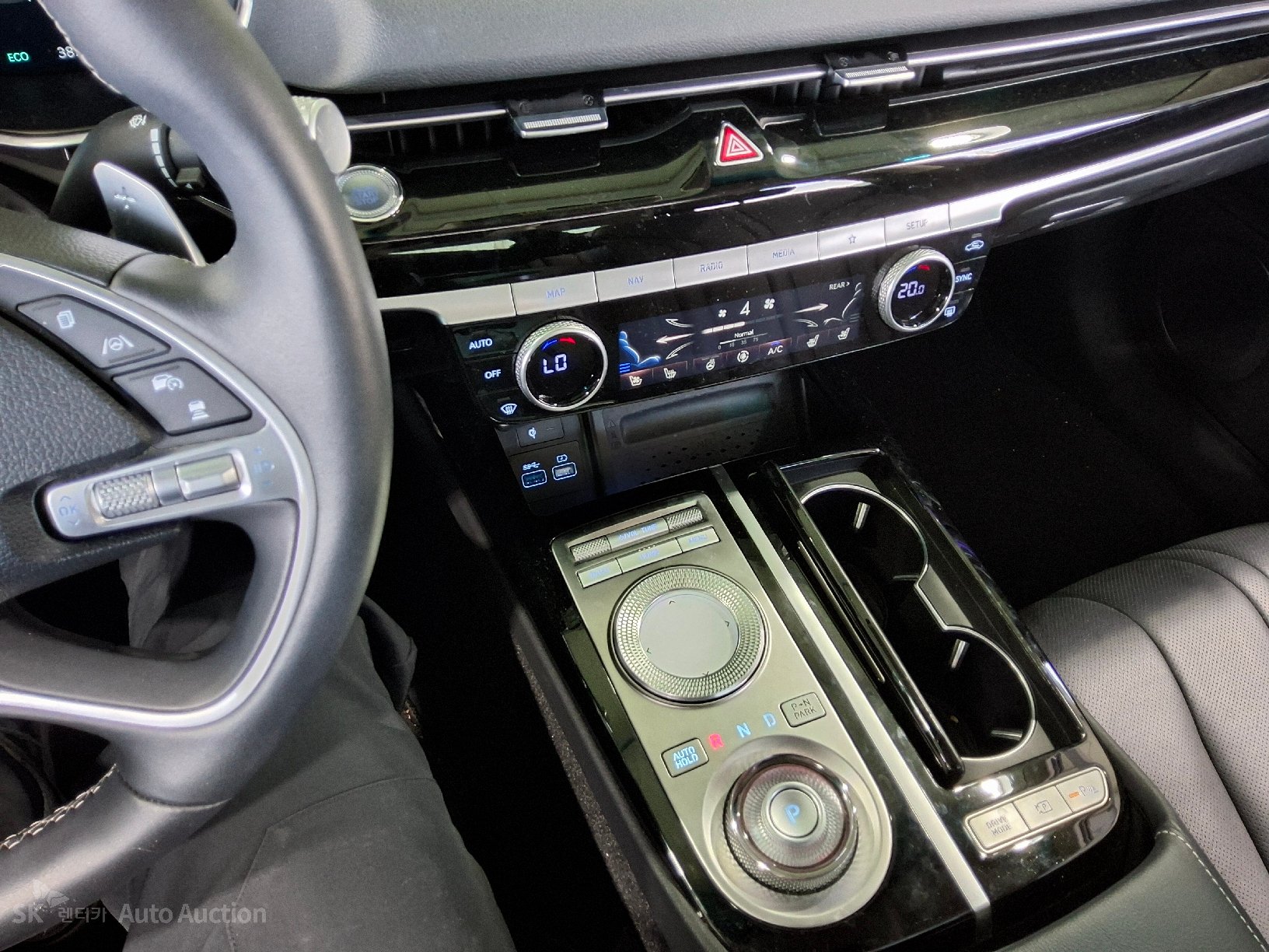 2022 - genesis g80