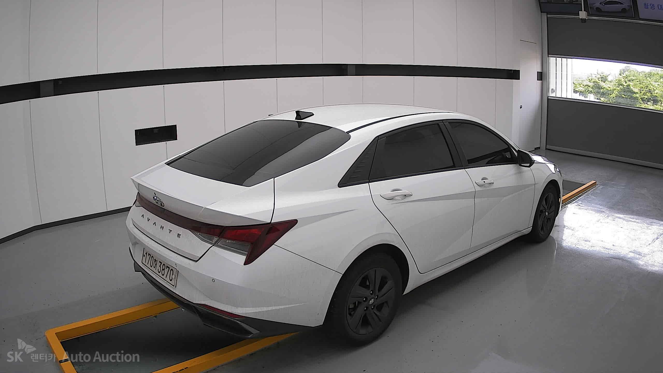 2022 - hyundai avante